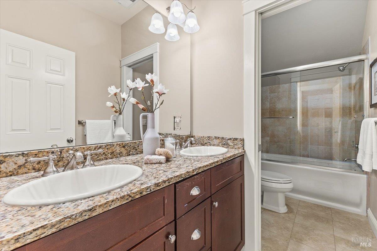 Detail Gallery Image 41 of 60 For 134 Moonlight Dr, Healdsburg,  CA 95448 - 4 Beds | 3/1 Baths