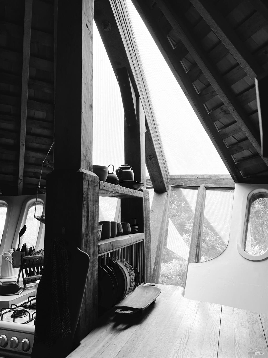 Detail Gallery Image 16 of 50 For Address Is Not Disclosed, Stinson Beach,  CA 94970 - 2 Beds | 2 Baths