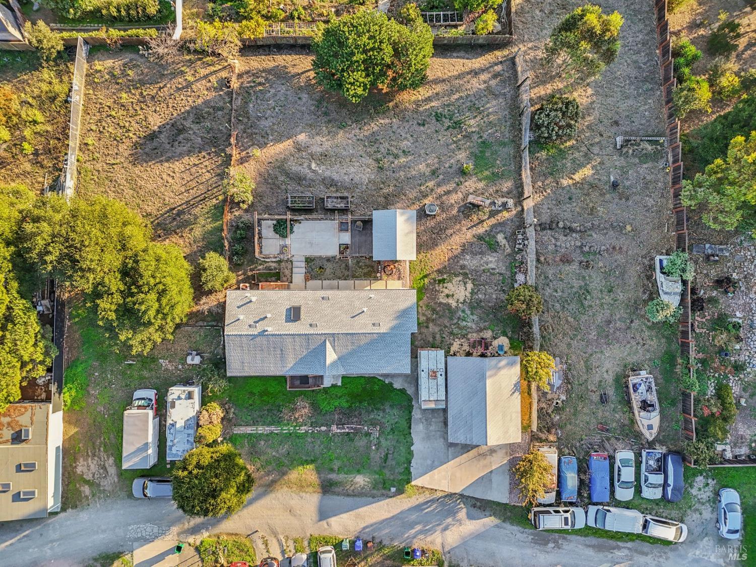 Detail Gallery Image 43 of 47 For 2704 Ridge Rd, San Pablo,  CA 94806 - 3 Beds | 2 Baths