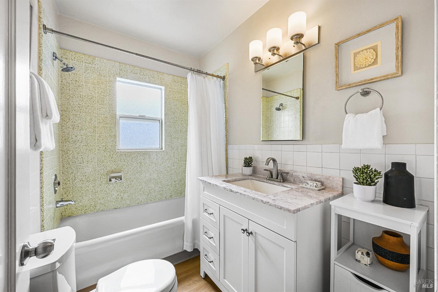 Detail Gallery Image 20 of 62 For 241 Floribel Ave, San Anselmo,  CA 94960 - 3 Beds | 2 Baths