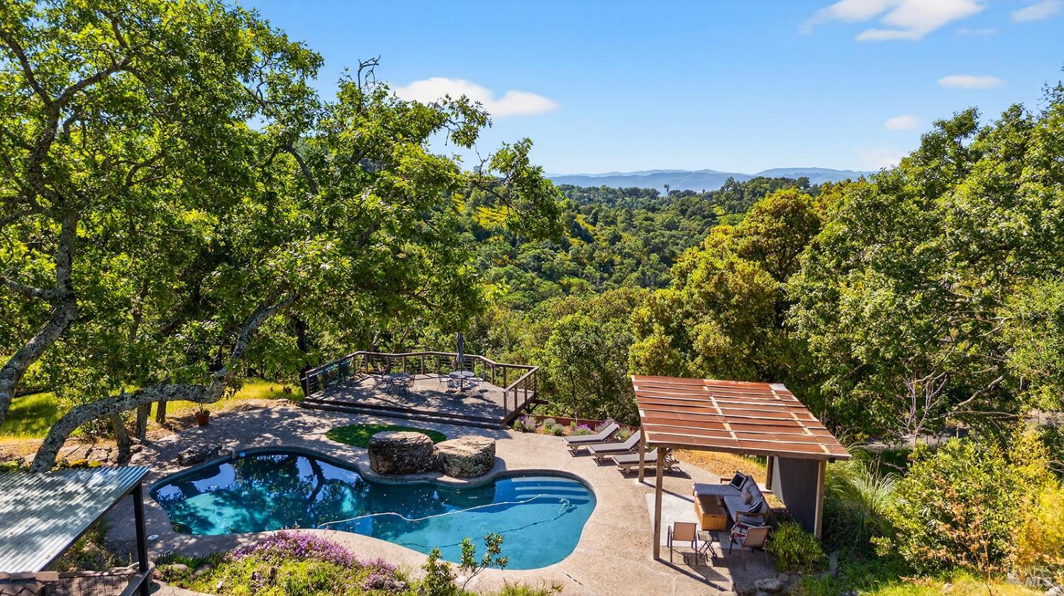 Detail Gallery Image 61 of 71 For 3662 Lovall Valley Rd, Sonoma,  CA 95476 - 3 Beds | 2 Baths