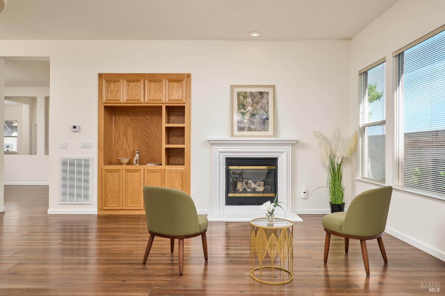 Detail Gallery Image 12 of 39 For 604 American Falls Dr, Rio Vista,  CA 94571 - 3 Beds | 3/1 Baths