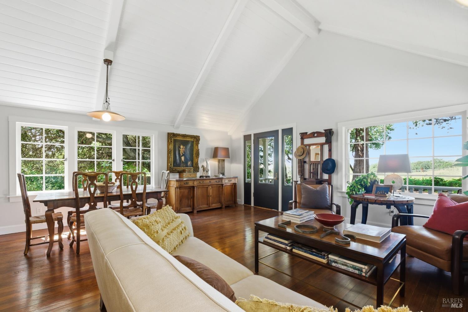 Detail Gallery Image 9 of 58 For 2072 Kirkland Ave, Napa,  CA 94558 - 3 Beds | 2 Baths