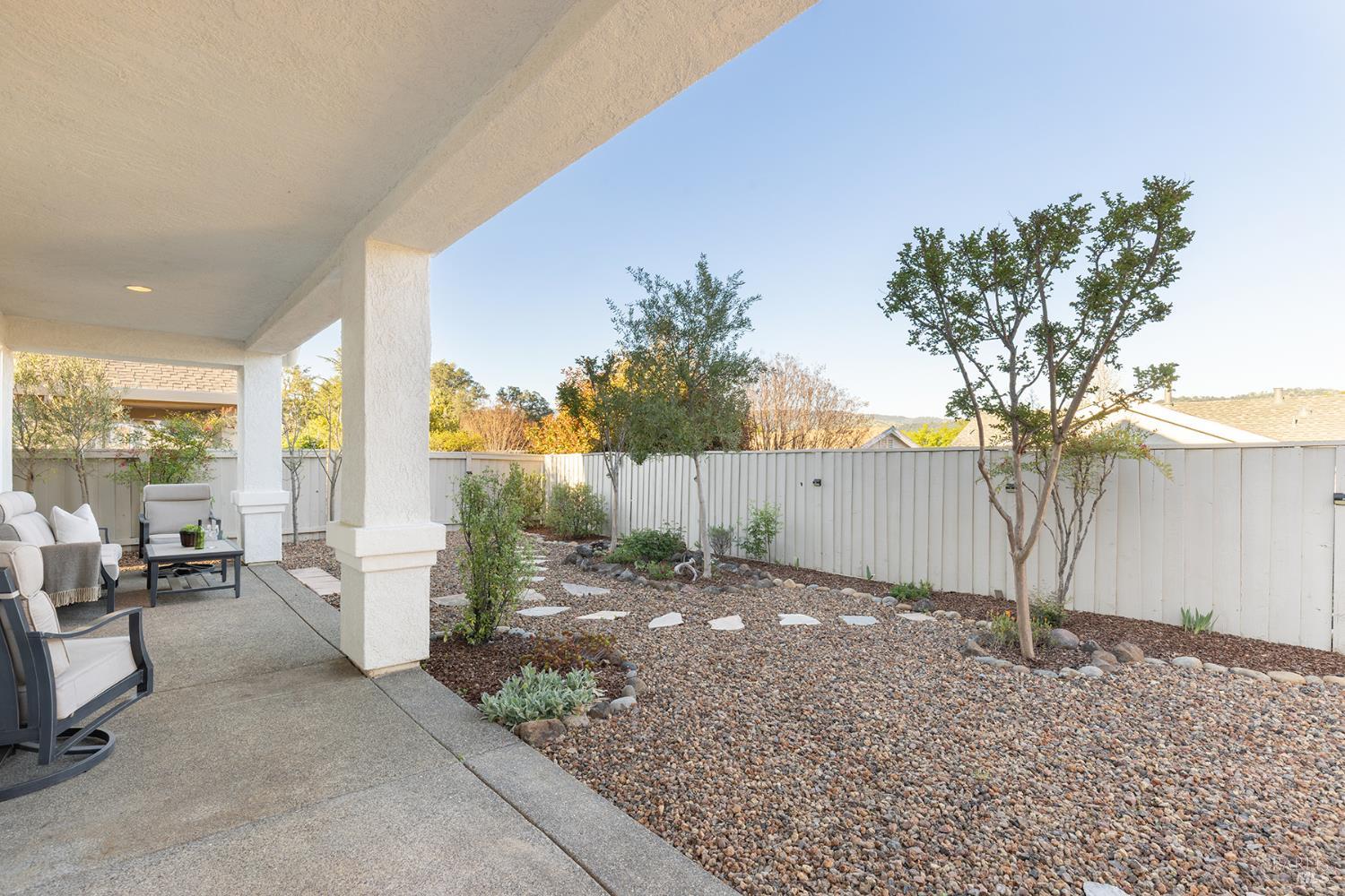 Detail Gallery Image 24 of 26 For 274 Red Mountain Dr, Cloverdale,  CA 95425 - 2 Beds | 2 Baths