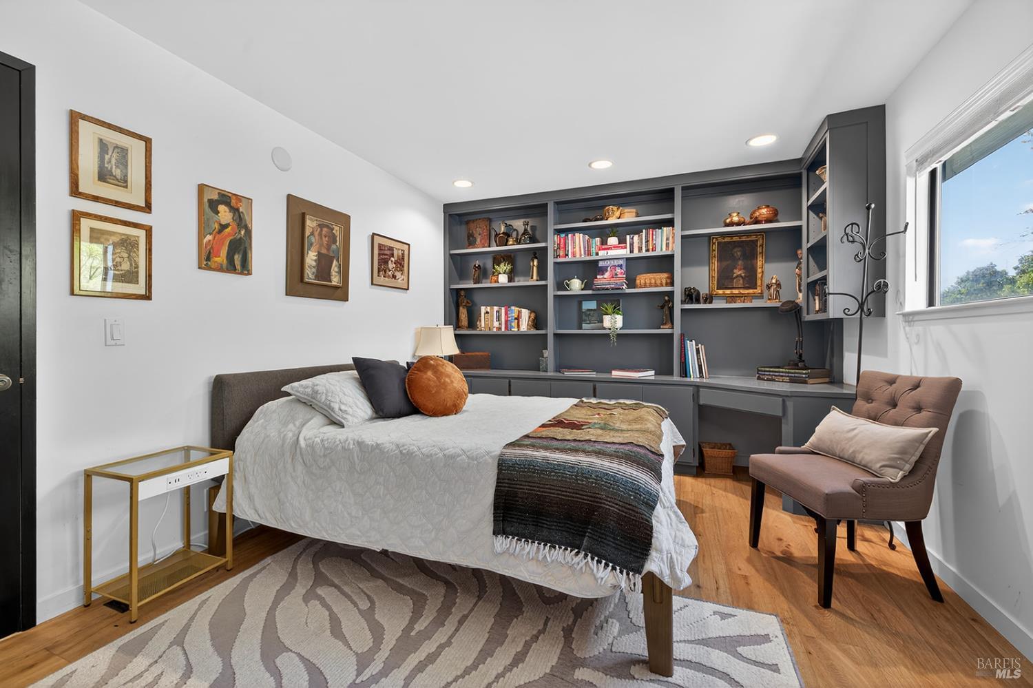 Detail Gallery Image 39 of 71 For 3662 Lovall Valley Rd, Sonoma,  CA 95476 - 3 Beds | 2 Baths