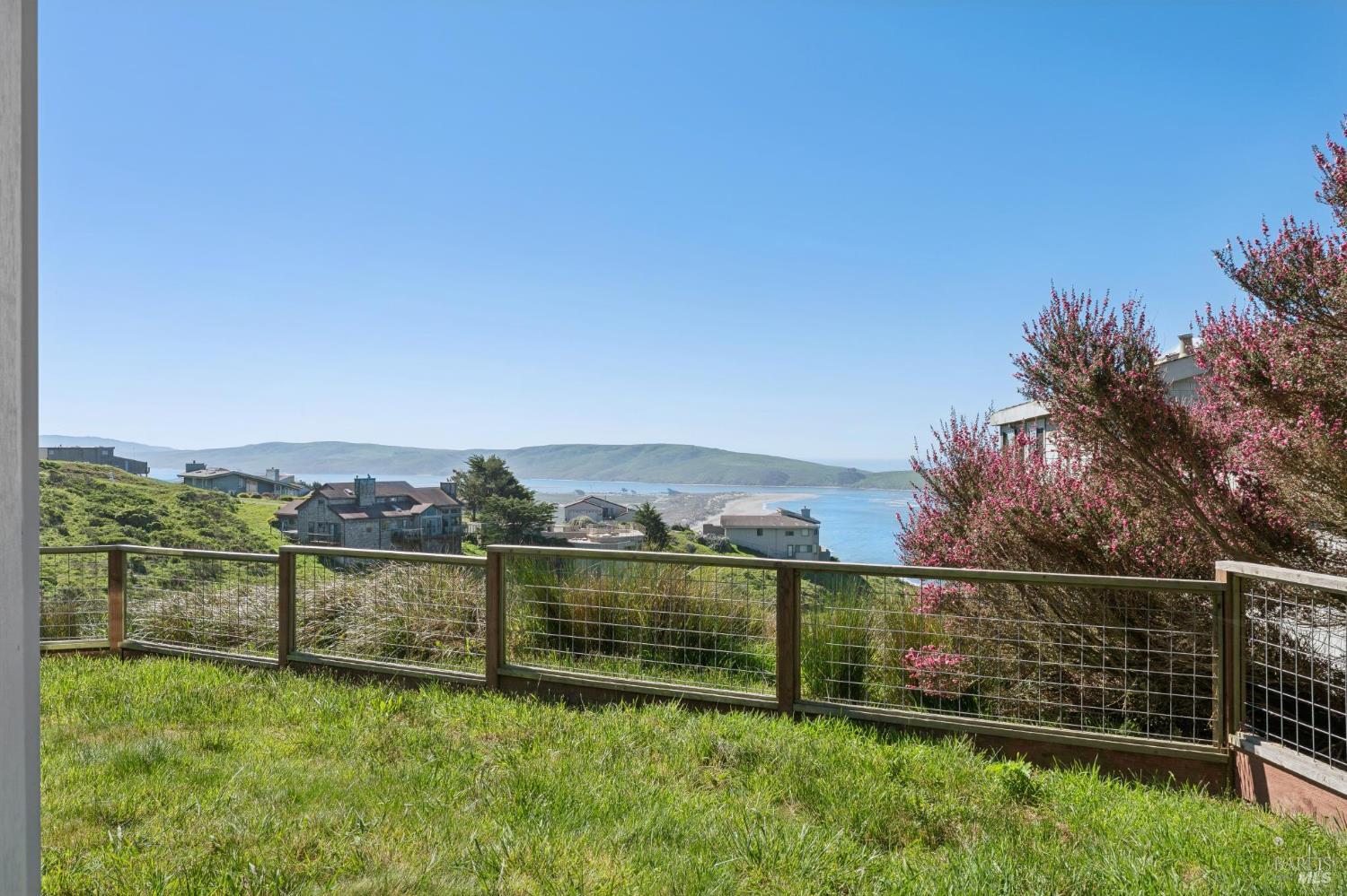 Detail Gallery Image 75 of 98 For 557 Oceana Dr, Dillon Beach,  CA 94929 - 3 Beds | 3 Baths