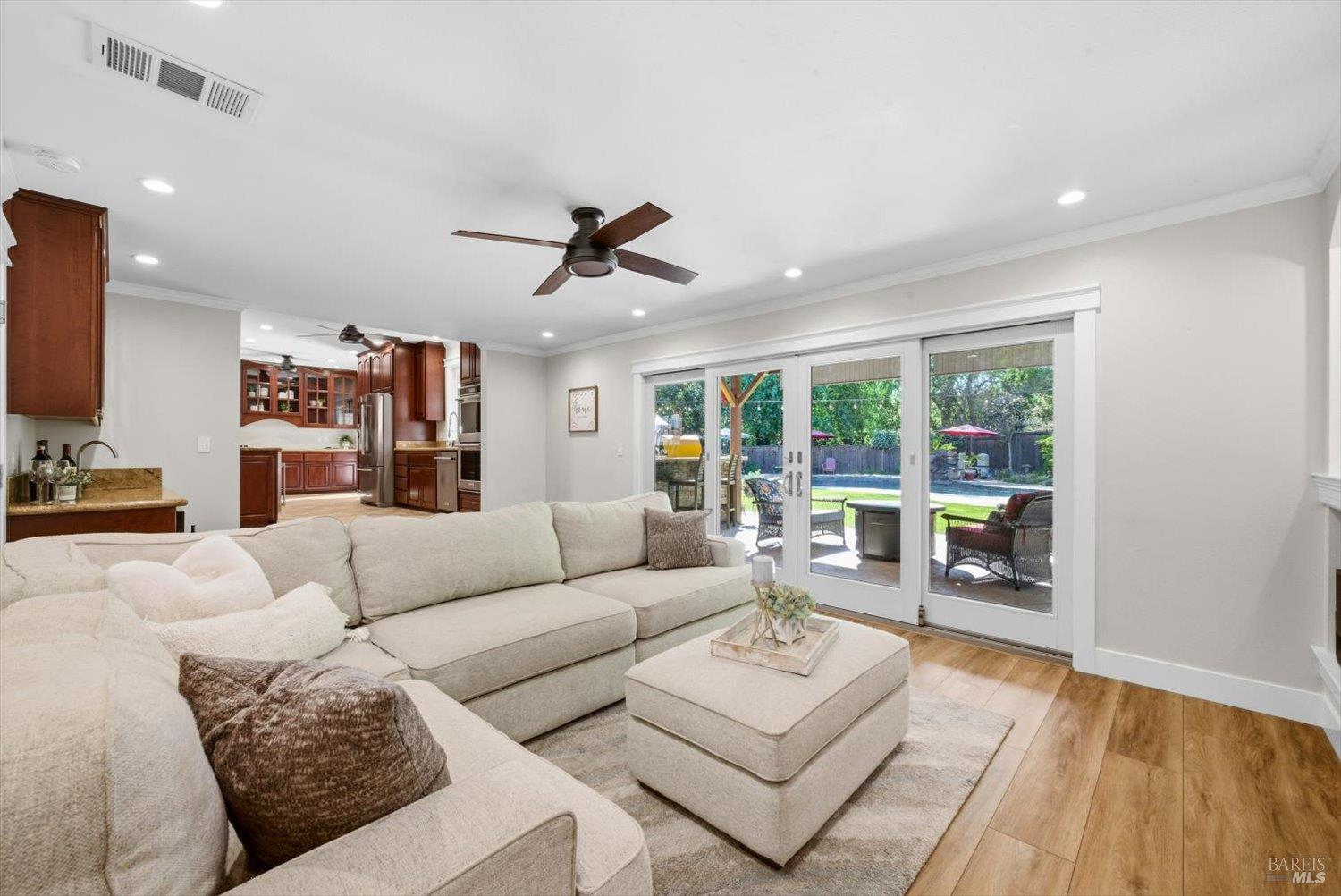 Detail Gallery Image 36 of 99 For 104 Westwood St, Vacaville,  CA 95688 - 5 Beds | 2/1 Baths