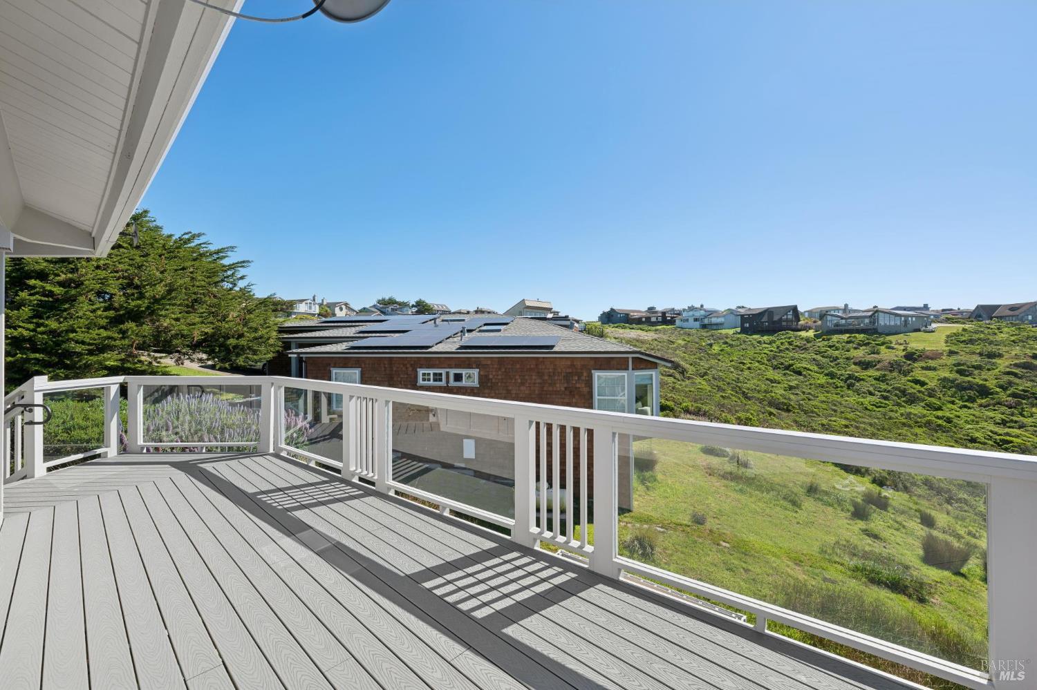 Detail Gallery Image 70 of 98 For 557 Oceana Dr, Dillon Beach,  CA 94929 - 3 Beds | 3 Baths