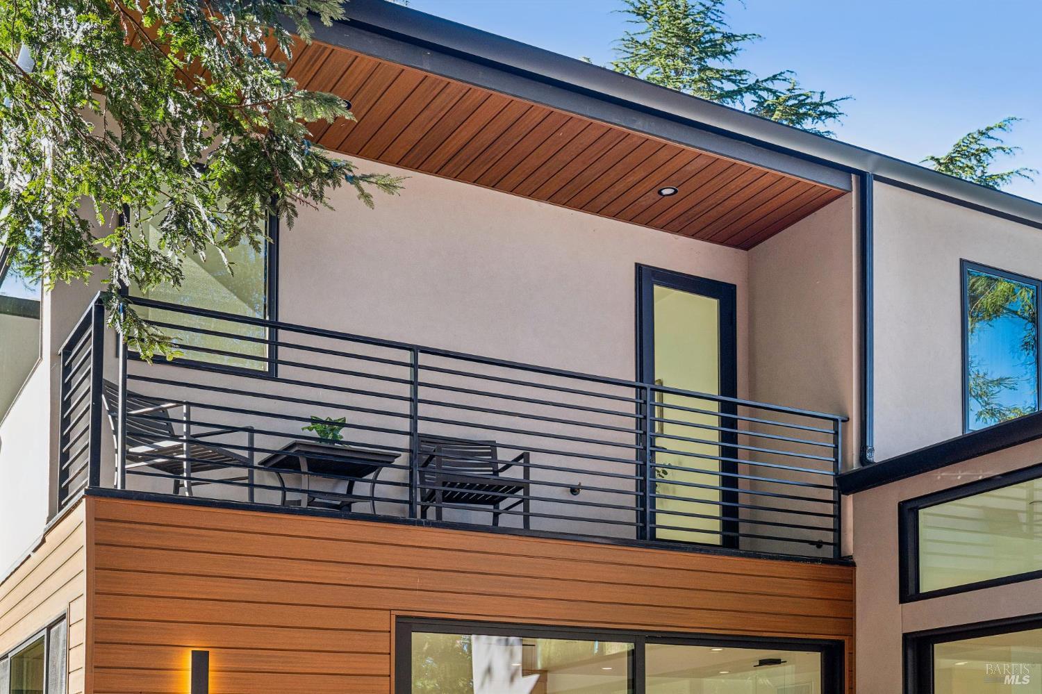 Detail Gallery Image 47 of 88 For 93 Magnolia Ave, Larkspur,  CA 94939 - 3 Beds | 3 Baths