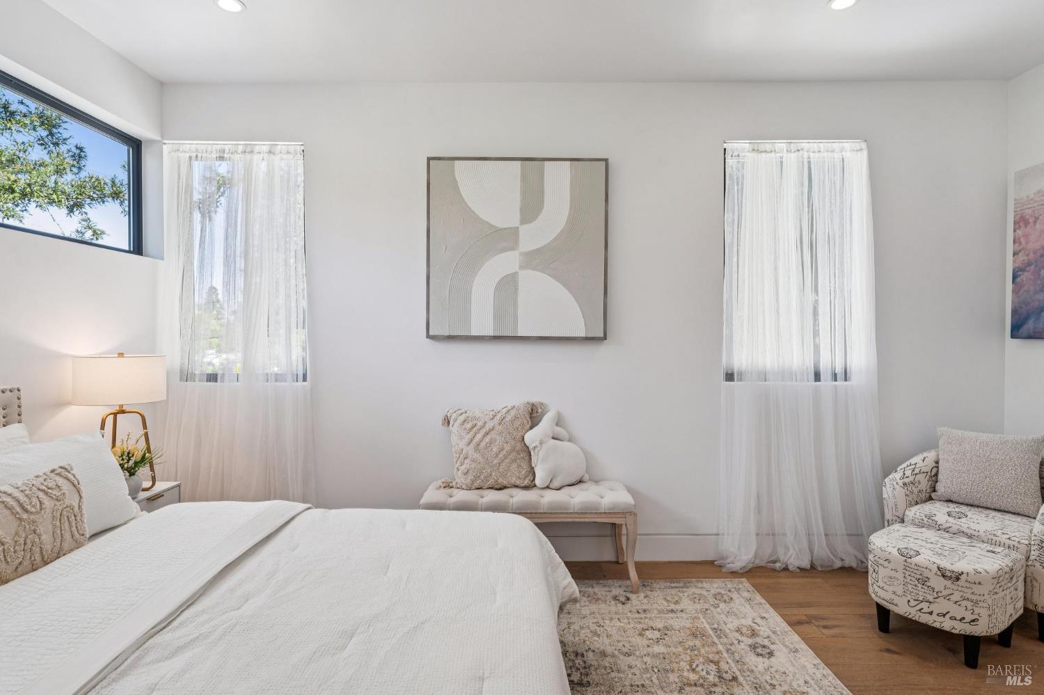 Detail Gallery Image 64 of 88 For 93 Magnolia Ave, Larkspur,  CA 94939 - 3 Beds | 3 Baths