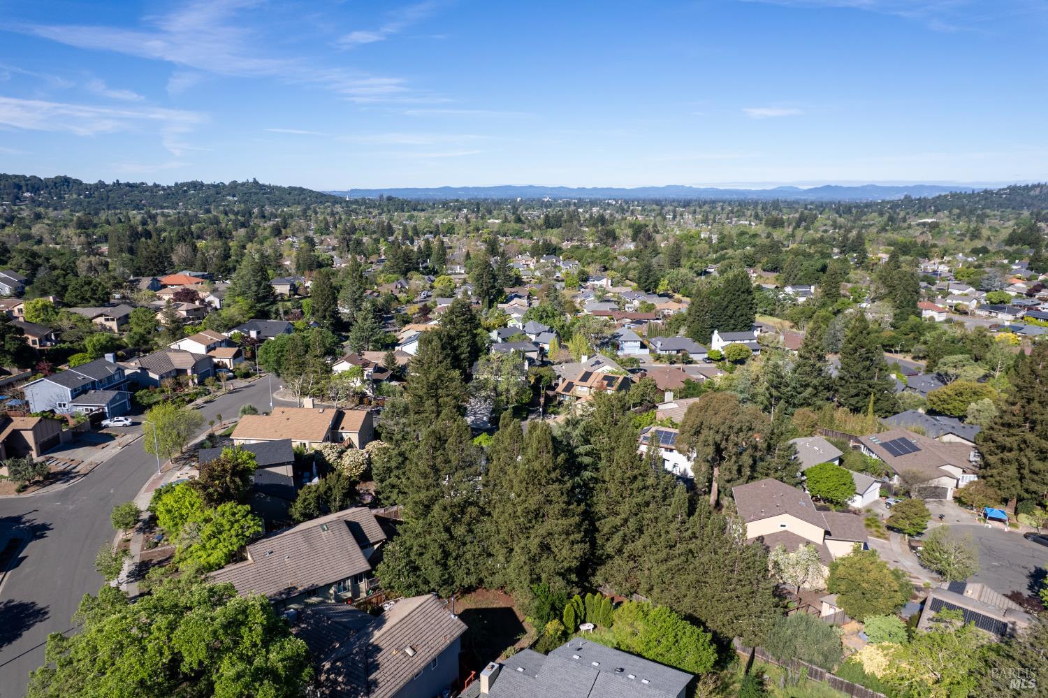 Detail Gallery Image 36 of 36 For 4808 Foxglove Ct, Santa Rosa,  CA 95405 - 4 Beds | 3 Baths