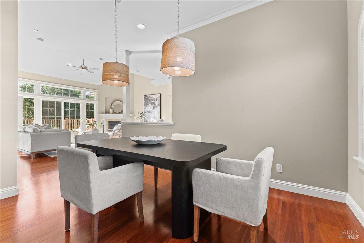 Detail Gallery Image 22 of 60 For 134 Moonlight Dr, Healdsburg,  CA 95448 - 4 Beds | 3/1 Baths