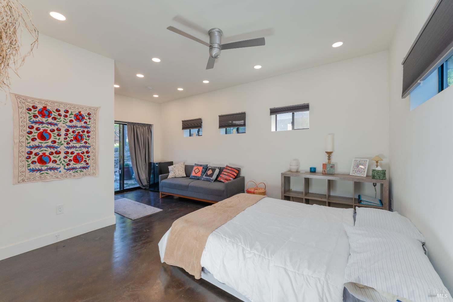 Detail Gallery Image 19 of 39 For 902 Helen Ave, Ukiah,  CA 95482 - 1 Beds | 1 Baths