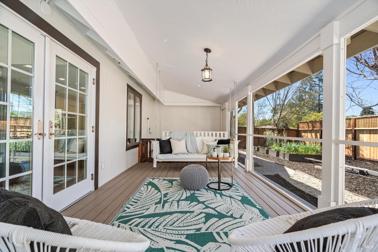 Detail Gallery Image 27 of 56 For 10014 Herb Rd, Windsor,  CA 95492 - 6 Beds | 3 Baths