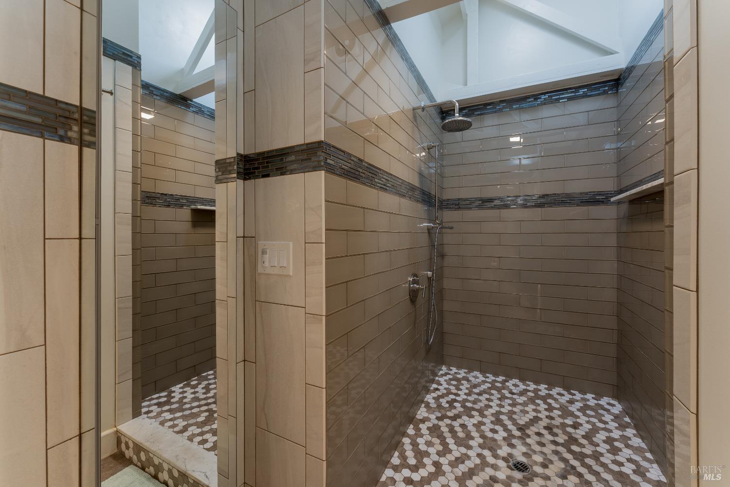 Detail Gallery Image 10 of 39 For 902 Helen Ave, Ukiah,  CA 95482 - 1 Beds | 1 Baths