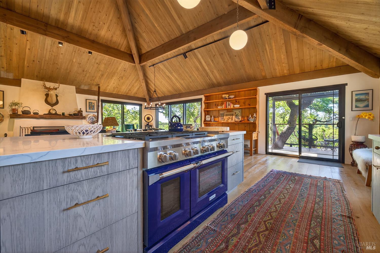 Detail Gallery Image 10 of 71 For 3662 Lovall Valley Rd, Sonoma,  CA 95476 - 3 Beds | 2 Baths