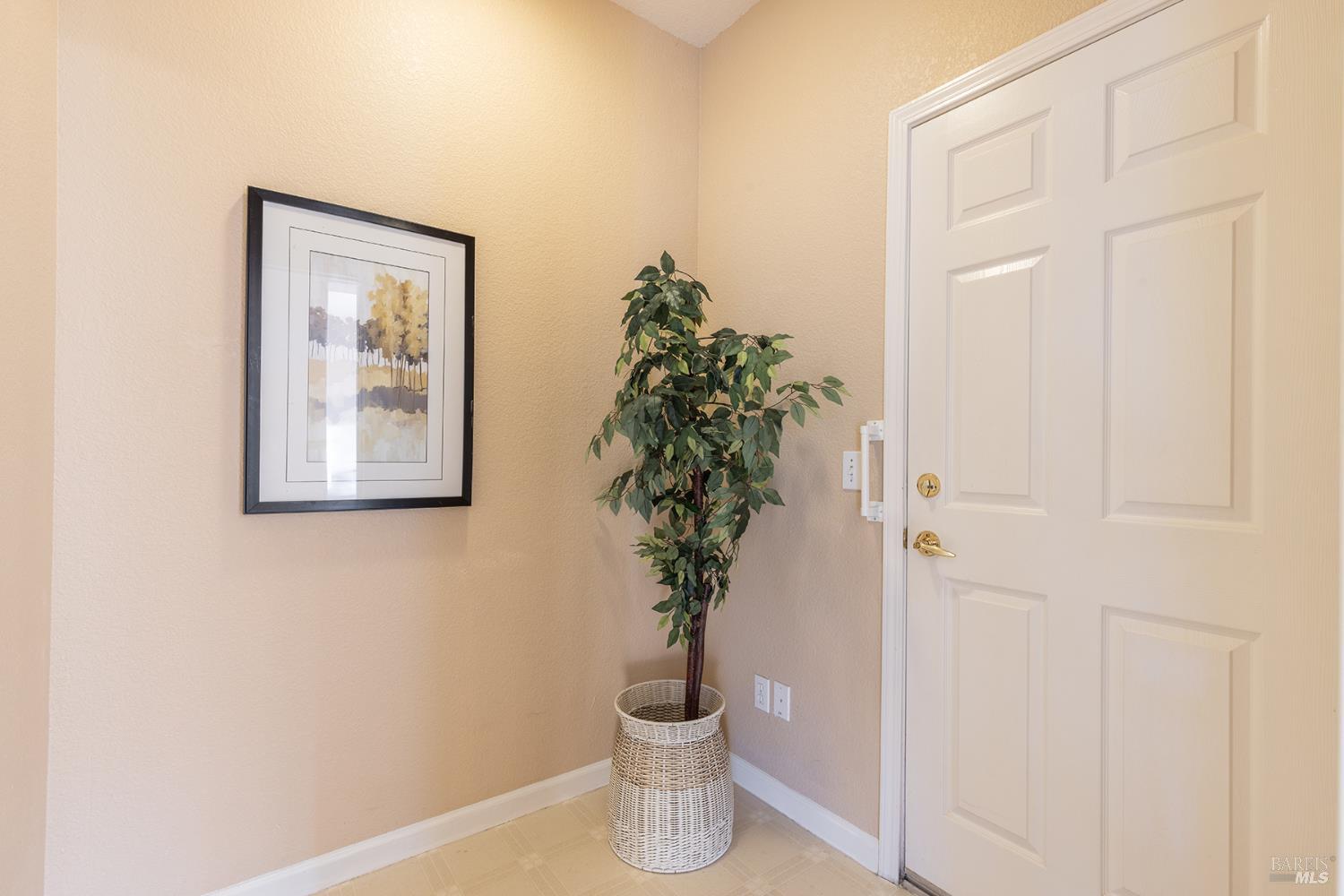 Detail Gallery Image 22 of 26 For 274 Red Mountain Dr, Cloverdale,  CA 95425 - 2 Beds | 2 Baths
