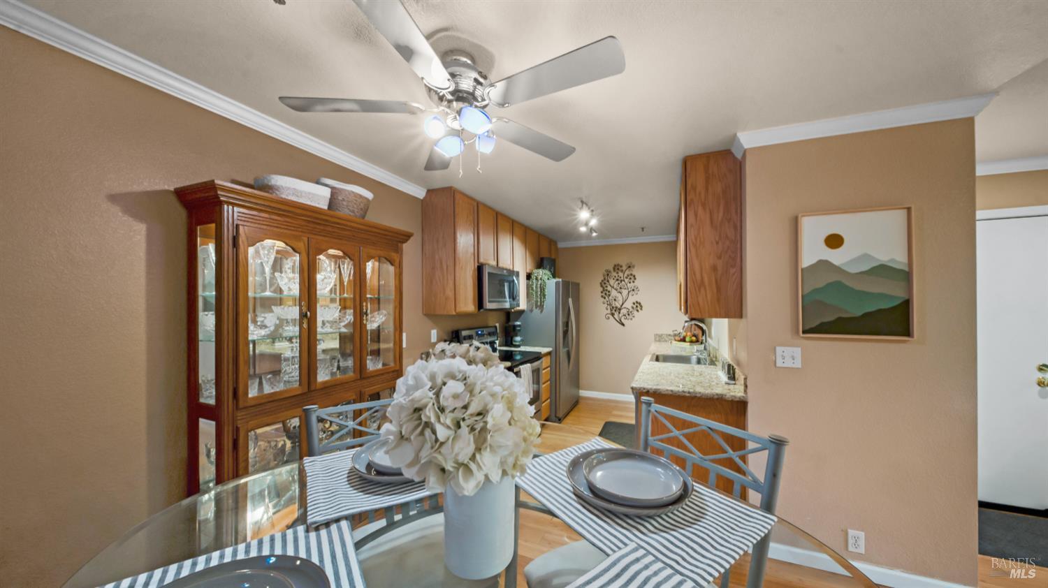 Detail Gallery Image 9 of 36 For 630 Arcadia Dr, Vacaville,  CA 95687 - 2 Beds | 1 Baths