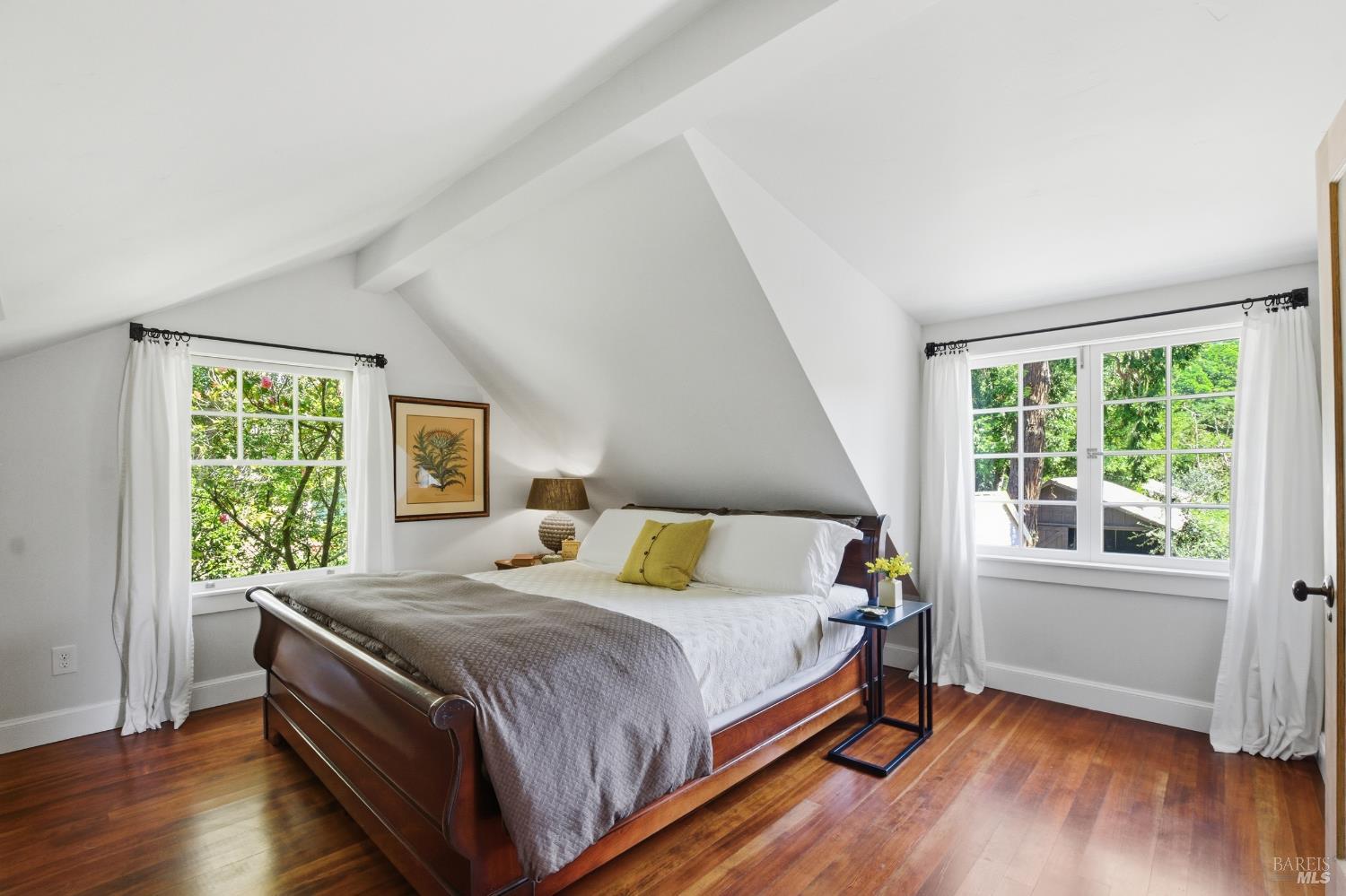 Detail Gallery Image 25 of 58 For 2072 Kirkland Ave, Napa,  CA 94558 - 3 Beds | 2 Baths