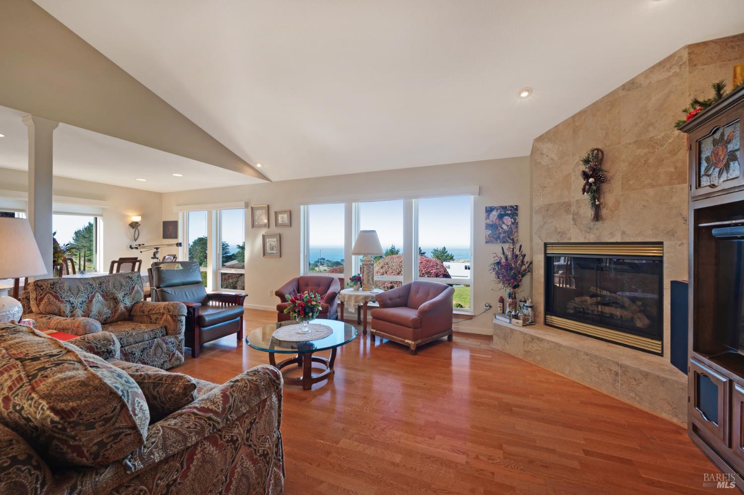 Detail Gallery Image 26 of 68 For 5455 Sierra Grande Dr, Bodega Bay,  CA 94923 - 2 Beds | 2 Baths