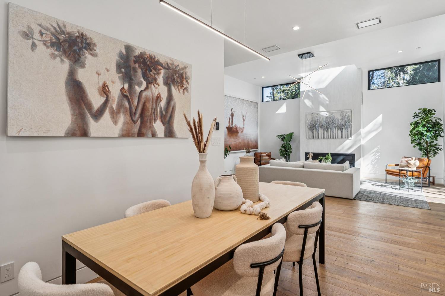 Detail Gallery Image 27 of 88 For 93 Magnolia Ave, Larkspur,  CA 94939 - 3 Beds | 3 Baths