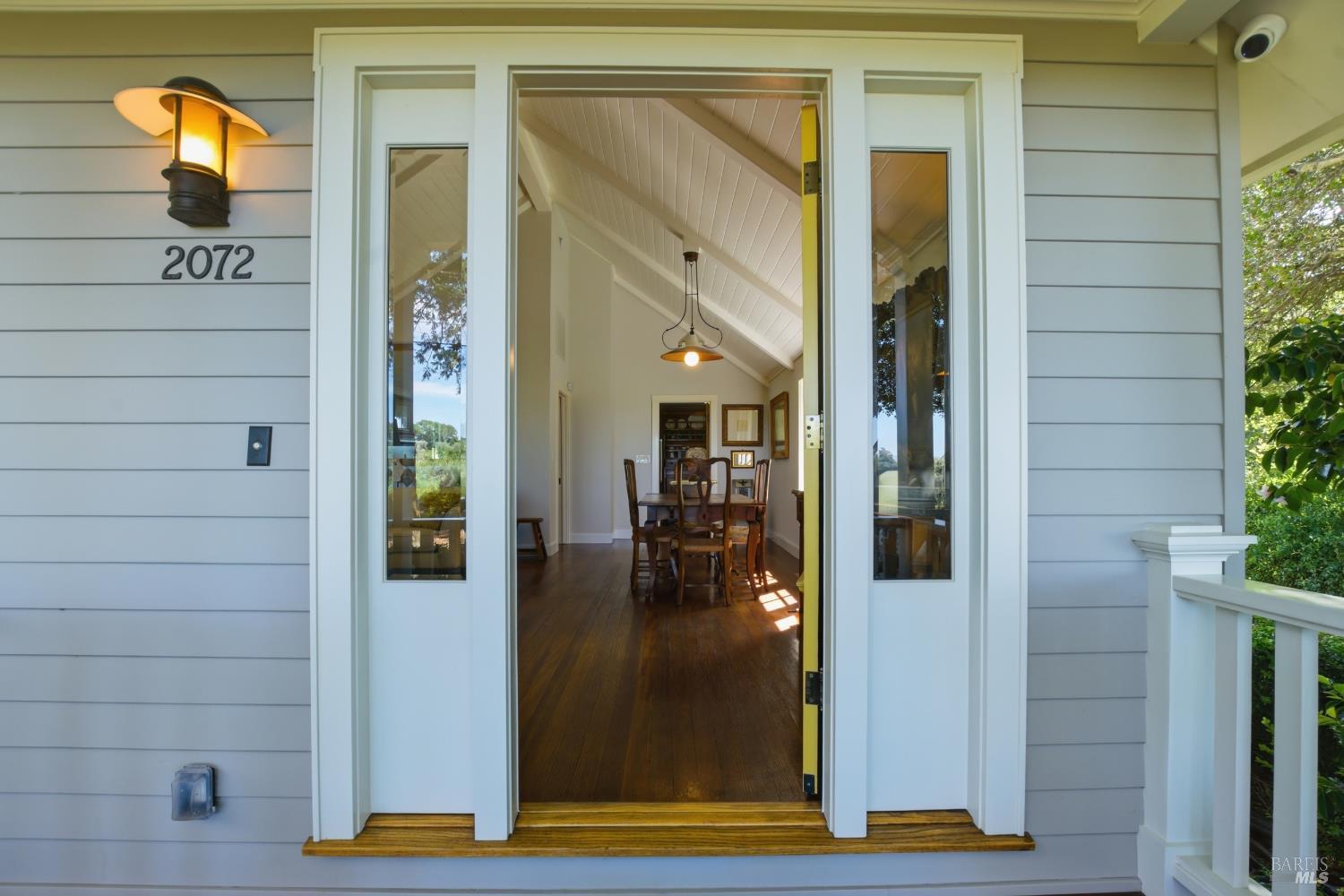 Detail Gallery Image 5 of 58 For 2072 Kirkland Ave, Napa,  CA 94558 - 3 Beds | 2 Baths