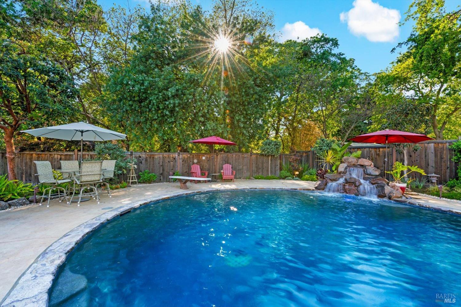 Detail Gallery Image 70 of 99 For 104 Westwood St, Vacaville,  CA 95688 - 5 Beds | 2/1 Baths