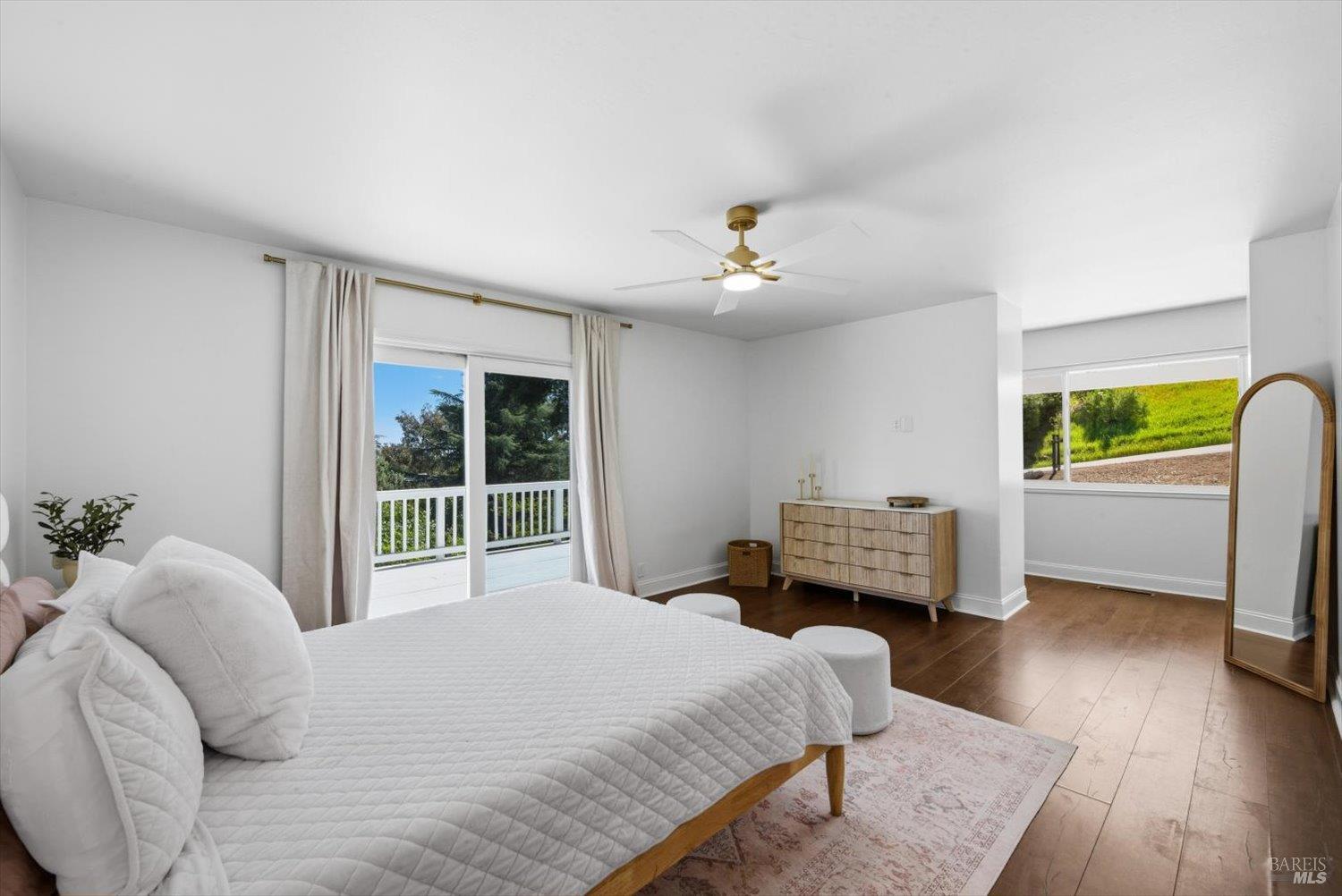 Detail Gallery Image 34 of 99 For 160 Wykoff Dr, Vacaville,  CA 95688 - 6 Beds | 4 Baths