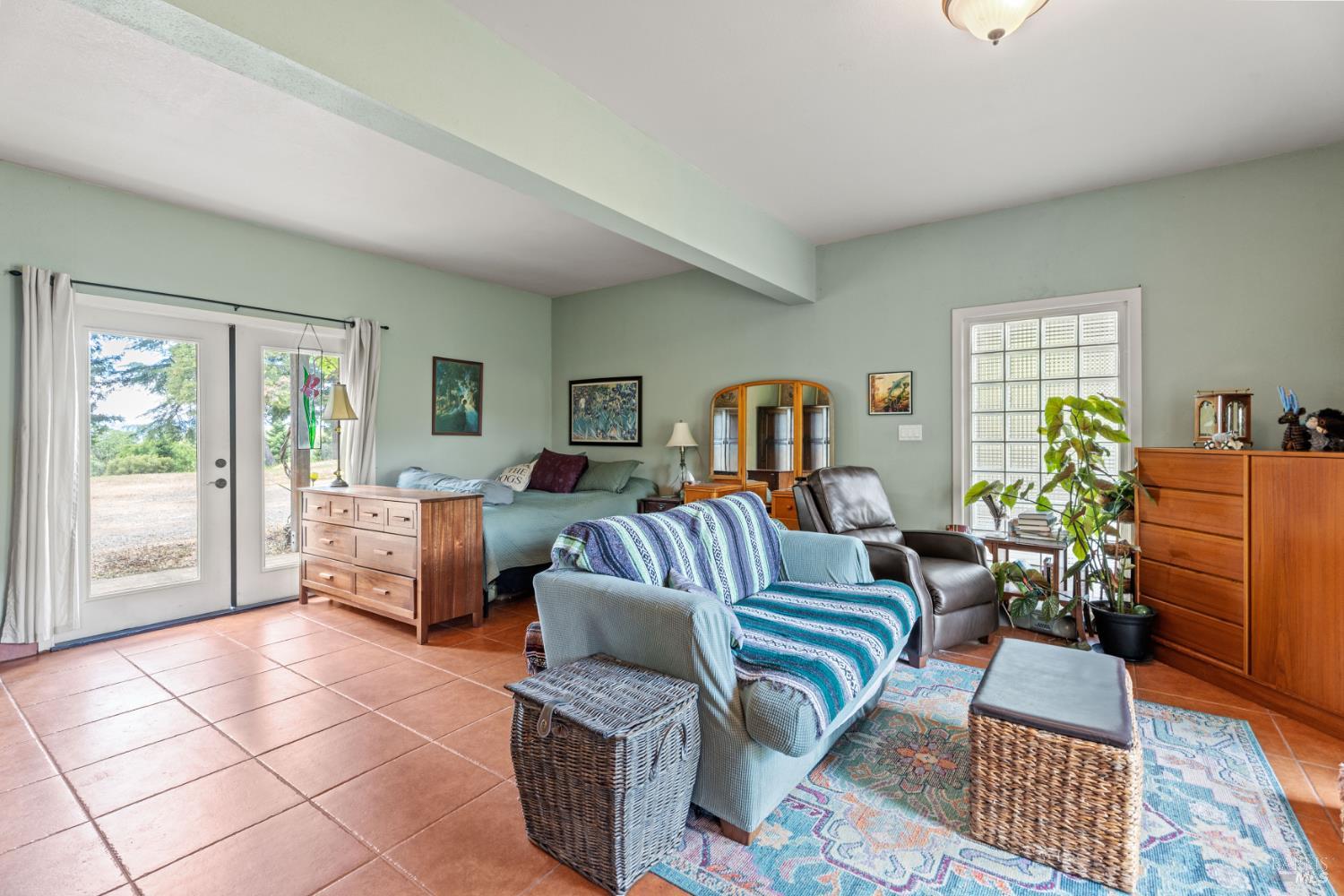 Detail Gallery Image 20 of 44 For 3760 King Ranch Rd, Ukiah,  CA 95482 - 3 Beds | 2 Baths