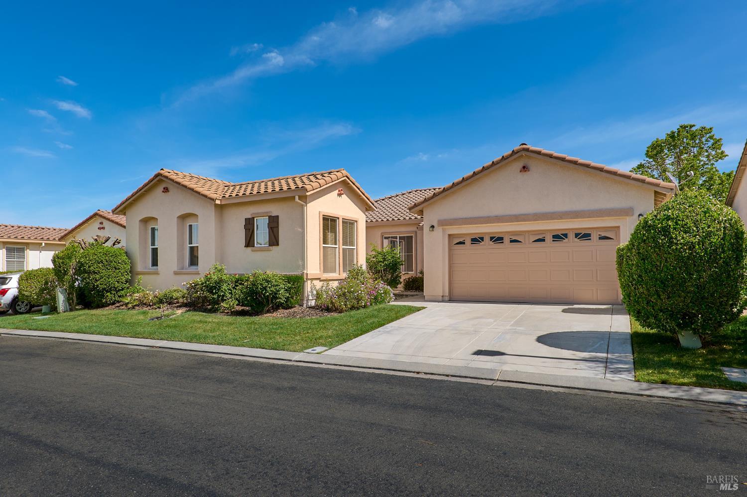 Detail Gallery Image 2 of 39 For 604 American Falls Dr, Rio Vista,  CA 94571 - 3 Beds | 3/1 Baths