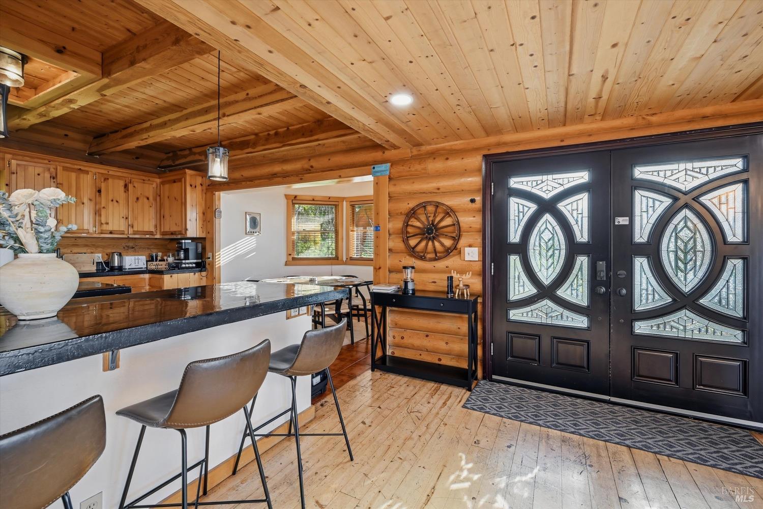 Detail Gallery Image 9 of 47 For 7001 Glebe Dr, Kelseyville,  CA 95451 - 2 Beds | 2 Baths