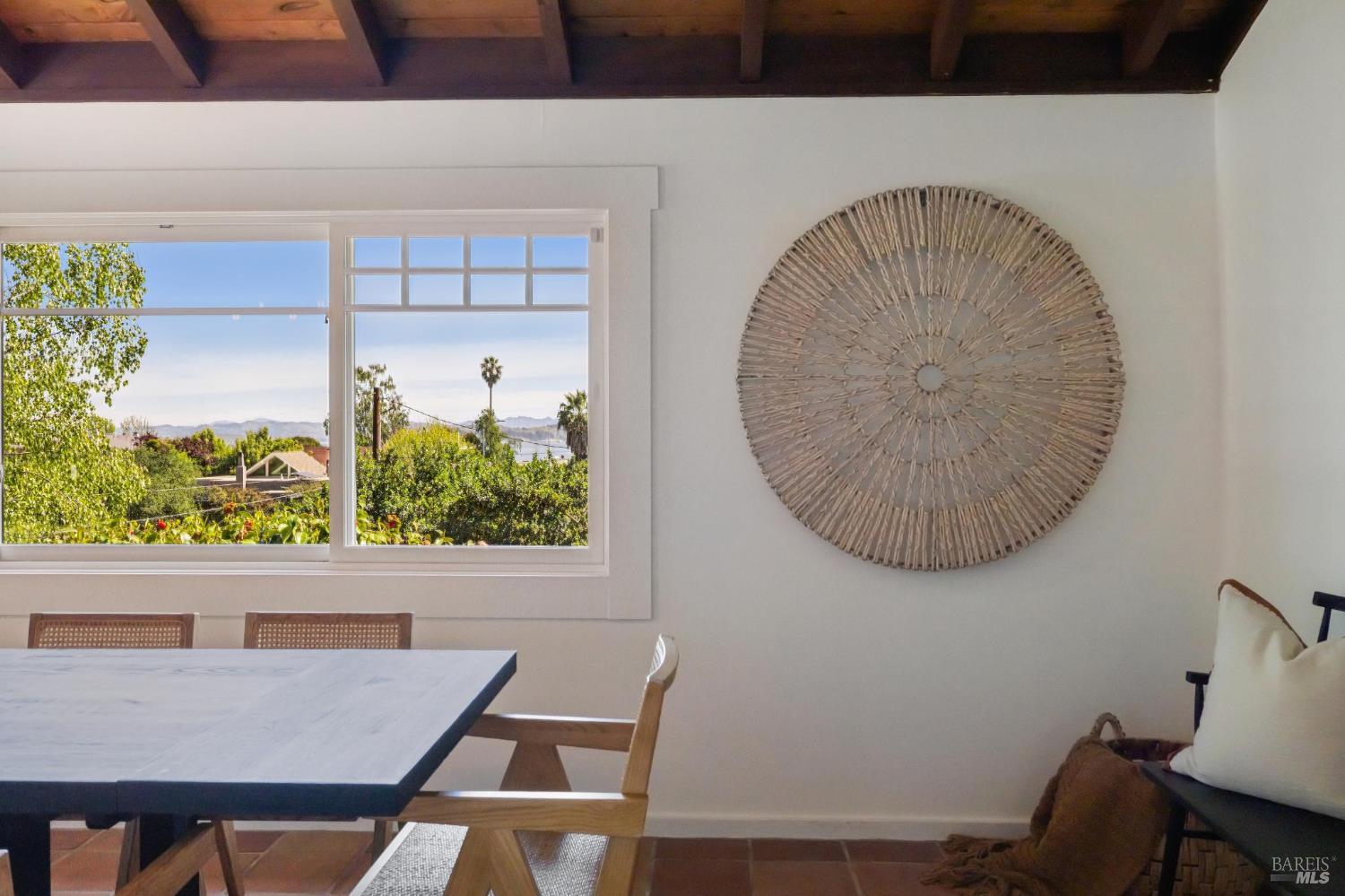 Detail Gallery Image 34 of 93 For 47 Main Dr, San Rafael,  CA 94901 - 4 Beds | 5 Baths