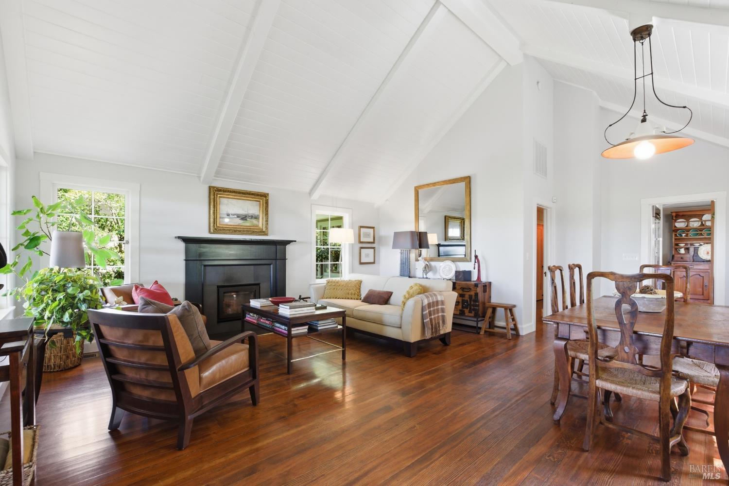 Detail Gallery Image 7 of 58 For 2072 Kirkland Ave, Napa,  CA 94558 - 3 Beds | 2 Baths