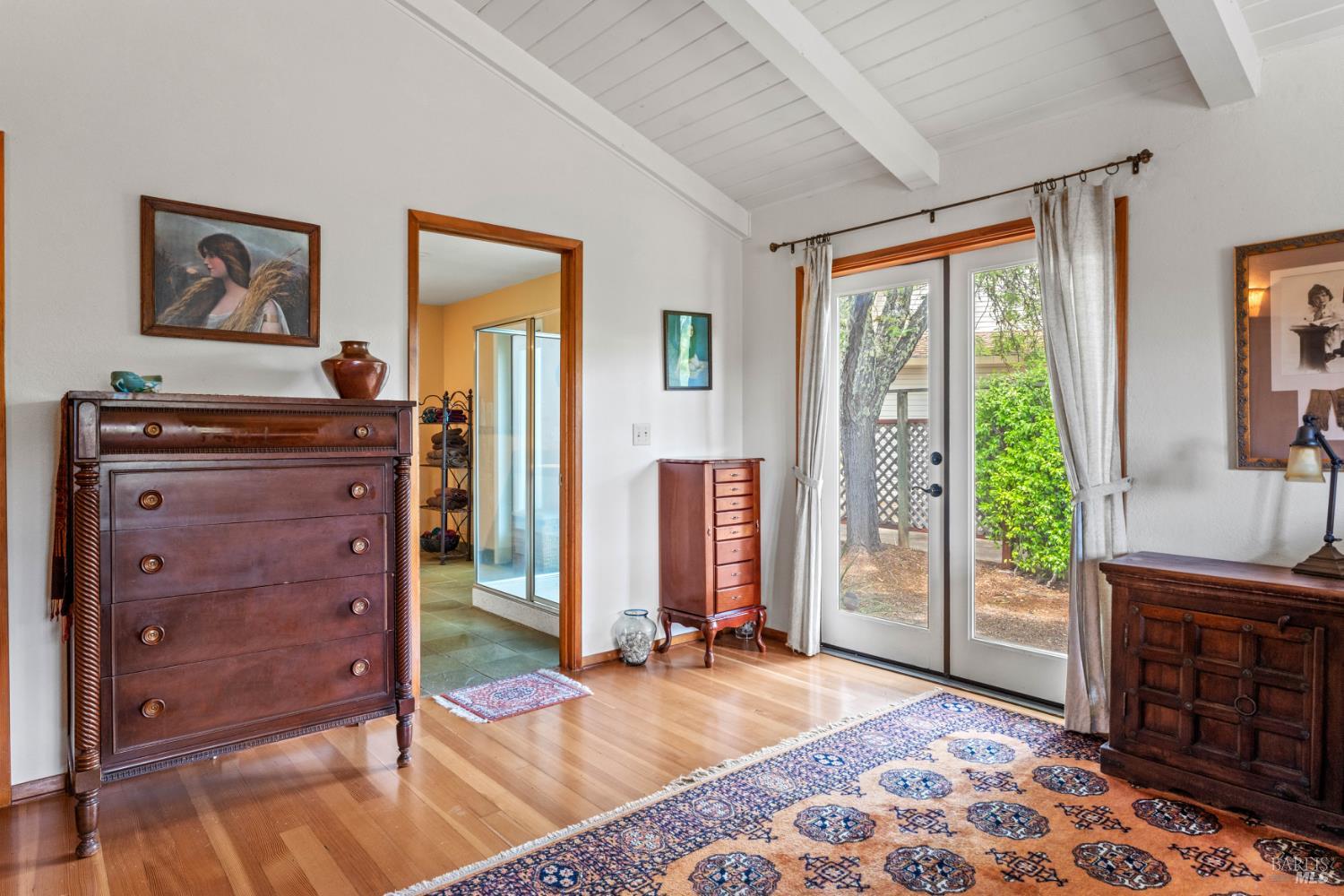 Detail Gallery Image 17 of 44 For 3760 King Ranch Rd, Ukiah,  CA 95482 - 3 Beds | 2 Baths