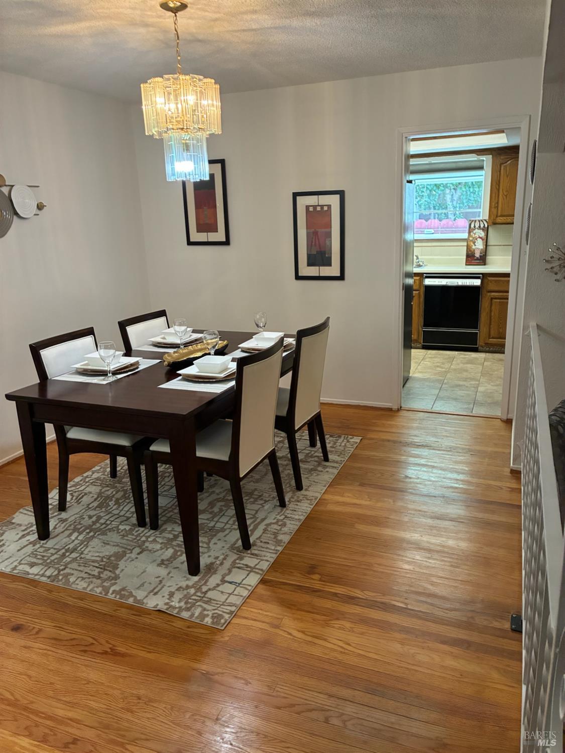 Detail Gallery Image 21 of 38 For 300 Begonia Blvd, Fairfield,  CA 94533 - 4 Beds | 2 Baths