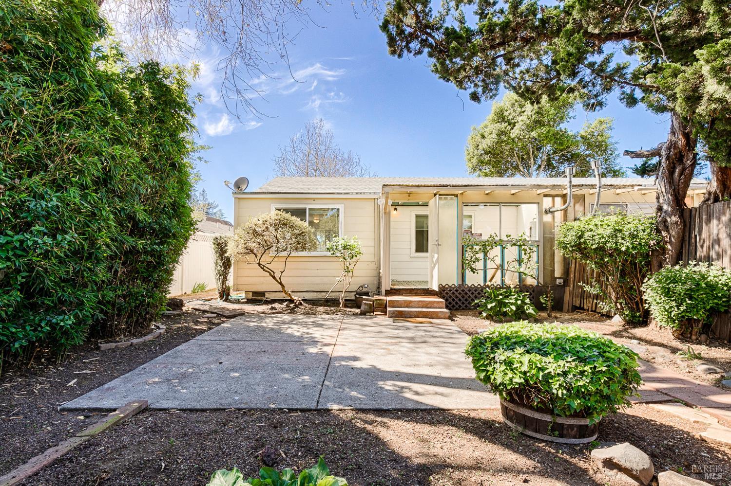 Detail Gallery Image 20 of 22 For 182 Torzelli Ln, Santa Rosa,  CA 95407 - 1 Beds | 1 Baths