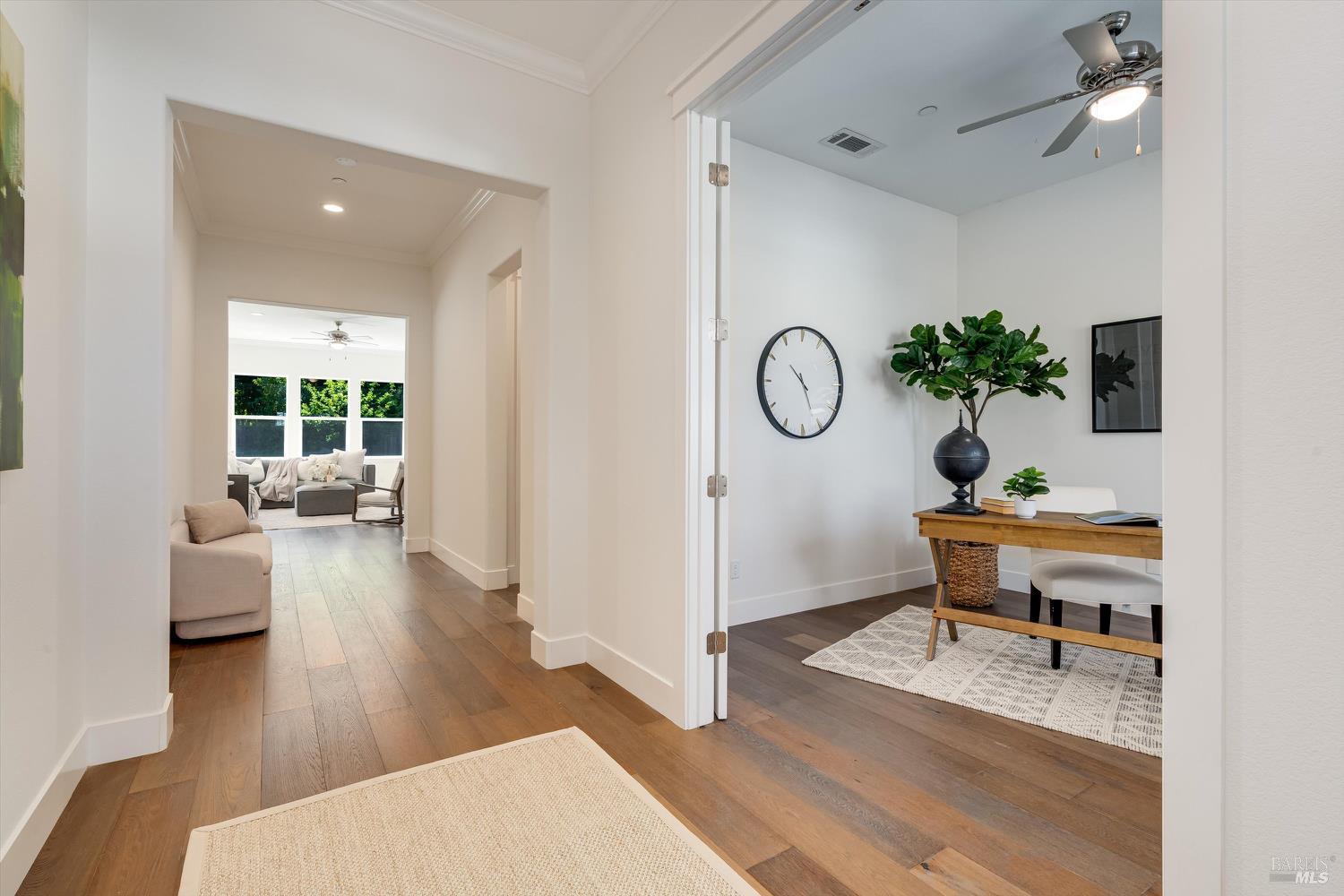 Detail Gallery Image 5 of 40 For 215 Pheasant Ct, Napa,  CA 94558 - 4 Beds | 2/1 Baths