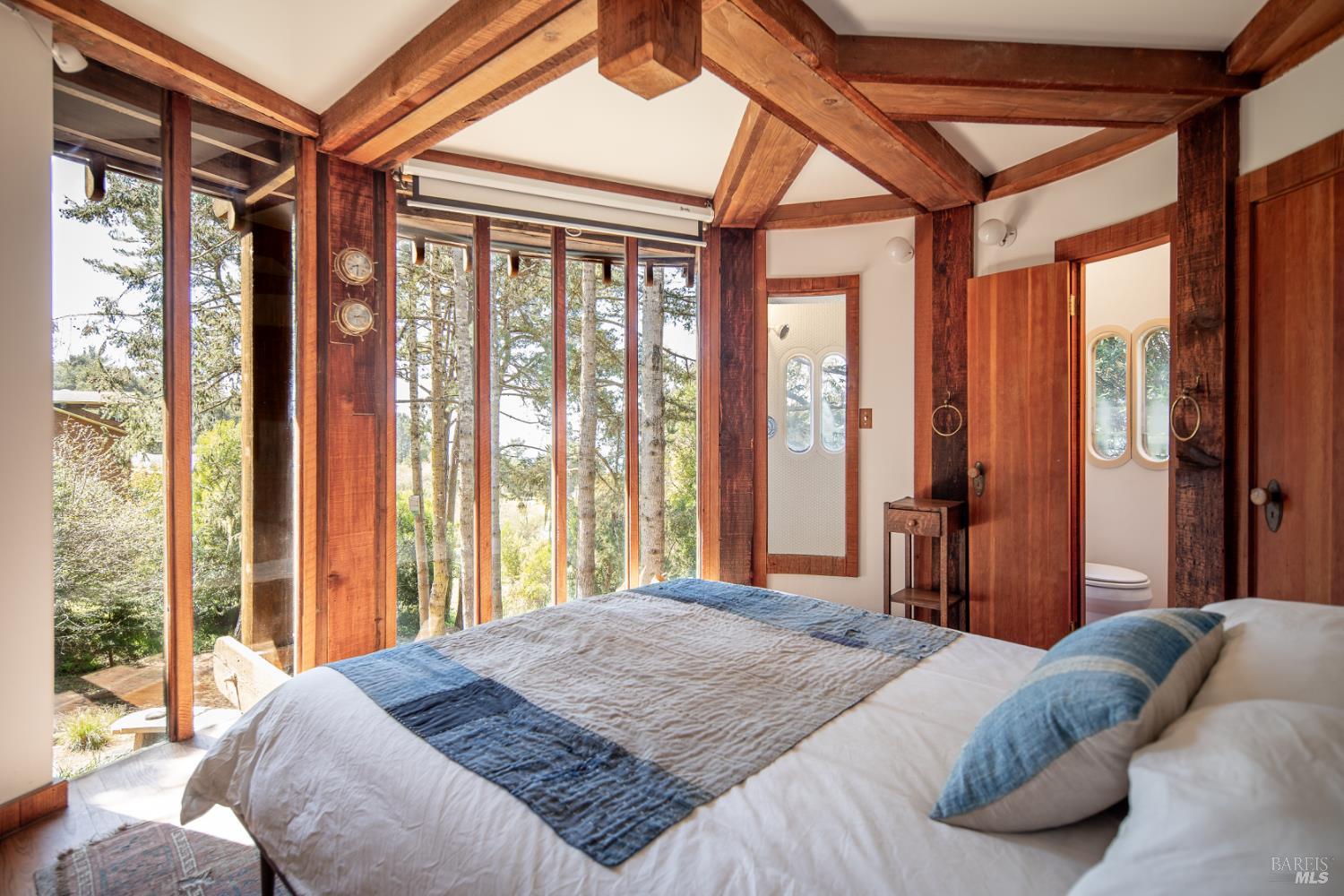 Detail Gallery Image 20 of 50 For Address Is Not Disclosed, Stinson Beach,  CA 94970 - 2 Beds | 2 Baths