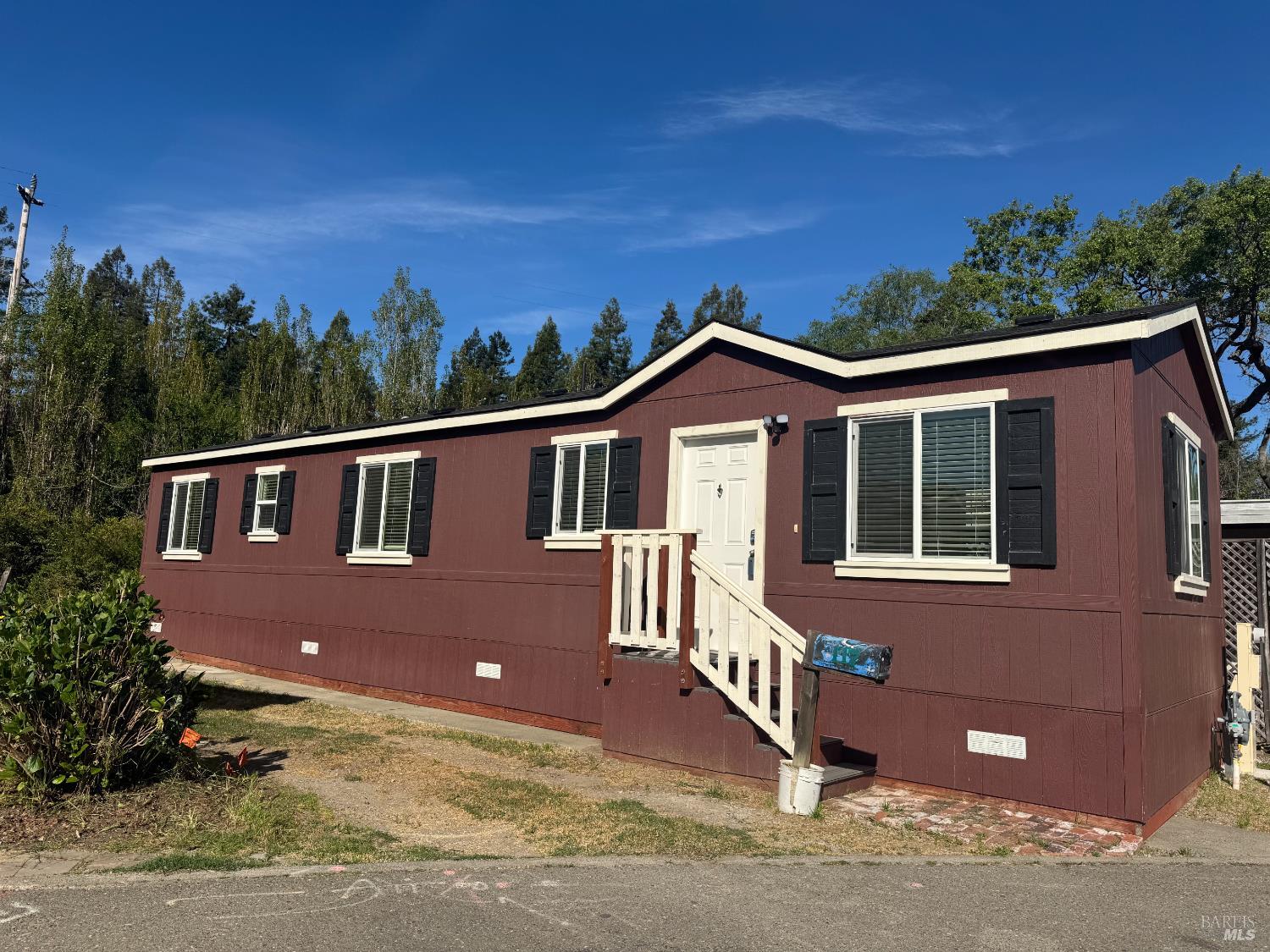 Front Image Thumbnail for BA326024352