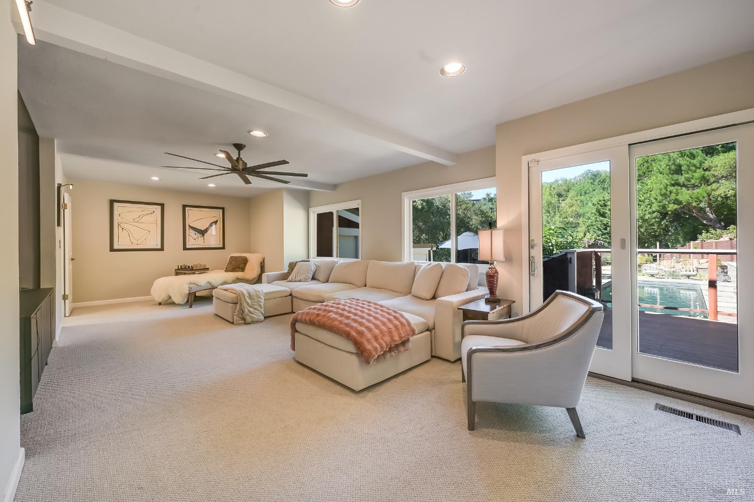 Detail Gallery Image 17 of 46 For 1676 Indian Valley Rd, Novato,  CA 94947 - 3 Beds | 4/1 Baths