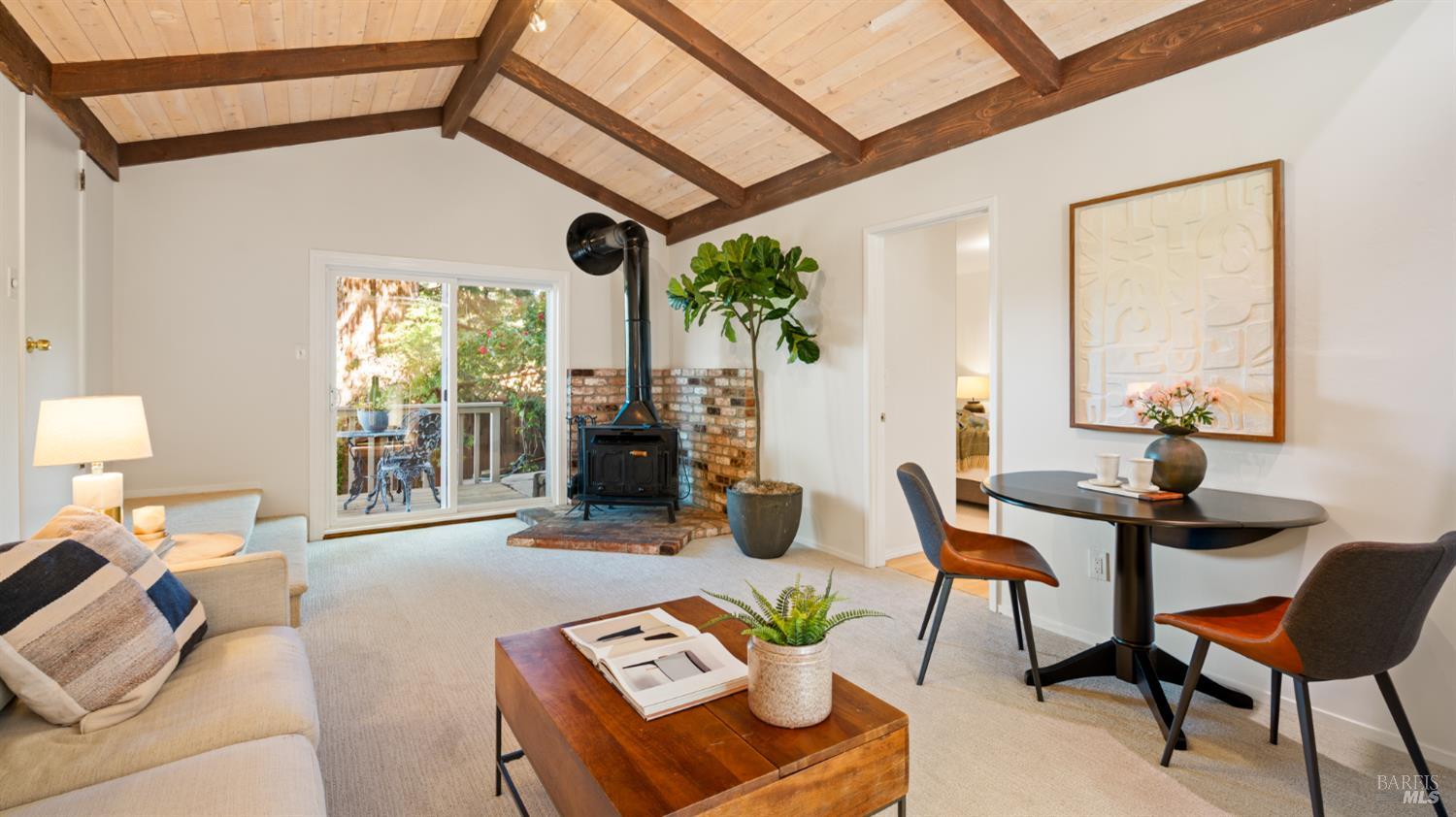 Detail Gallery Image 40 of 77 For 5 Viox Way, San Rafael,  CA 94901 - 4 Beds | 3/1 Baths