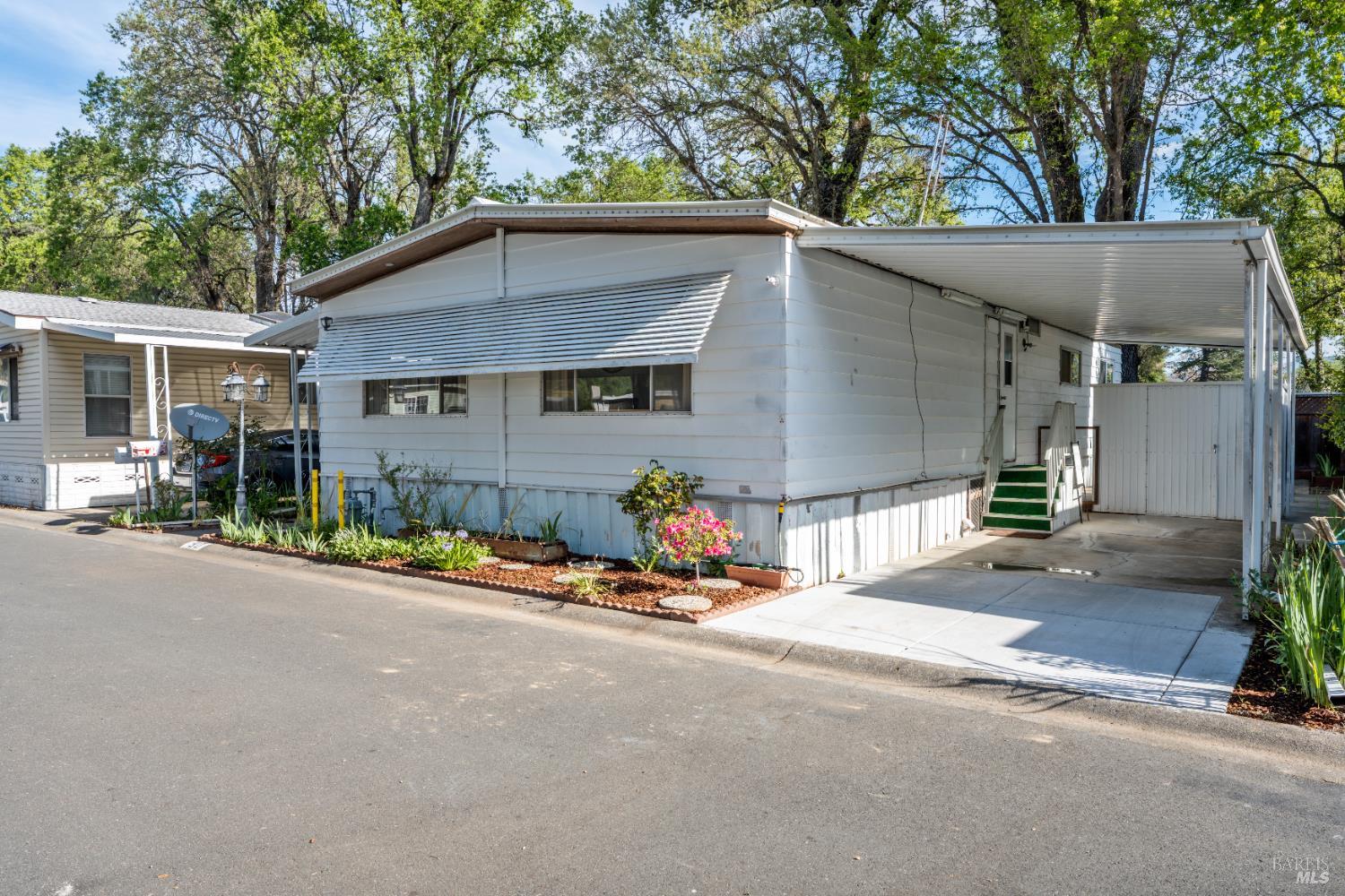 Front Image Thumbnail for BA326024605