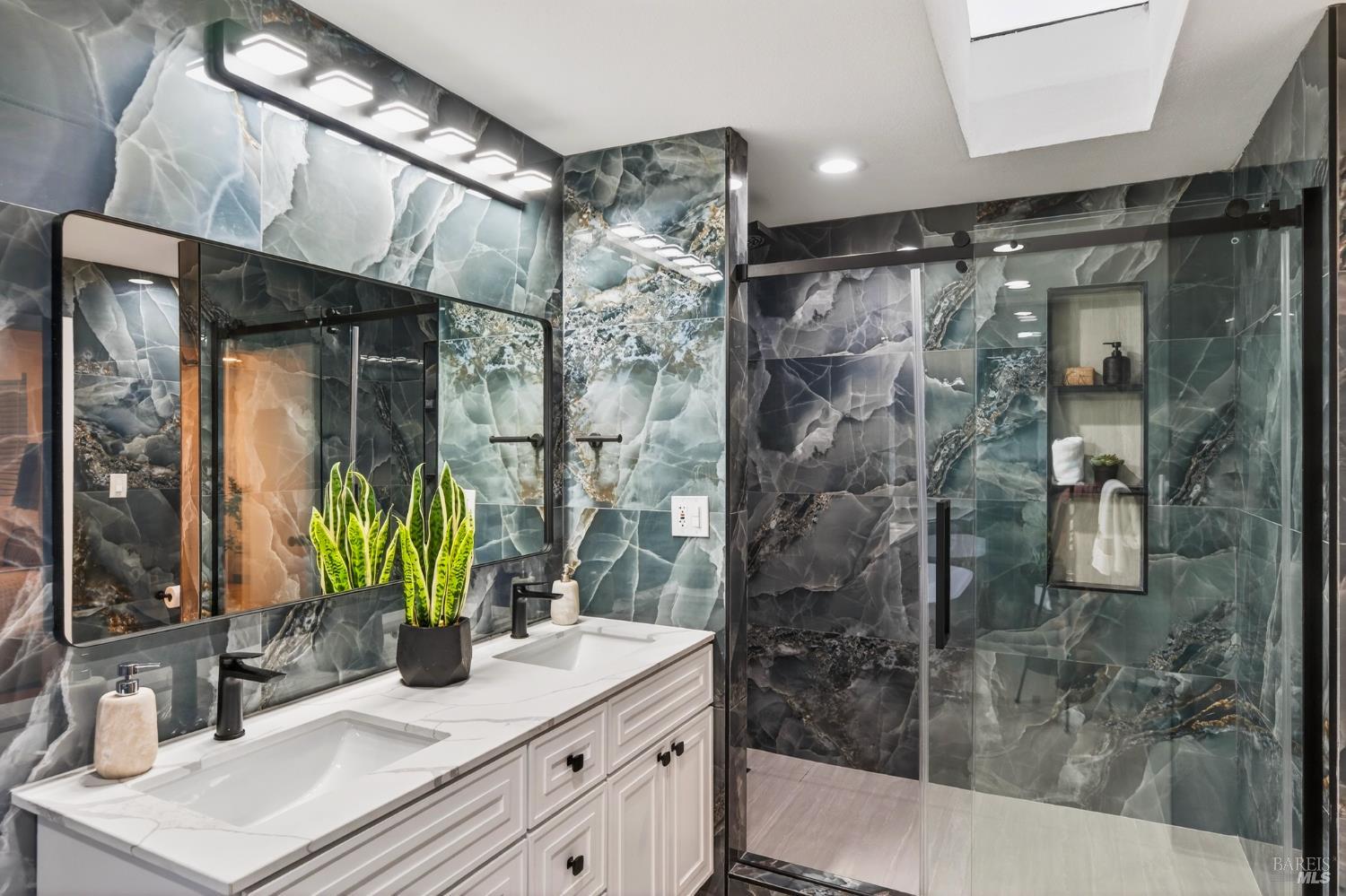 Detail Gallery Image 40 of 79 For 2447 Rigdon St, Napa,  CA 94558 - 5 Beds | 4 Baths