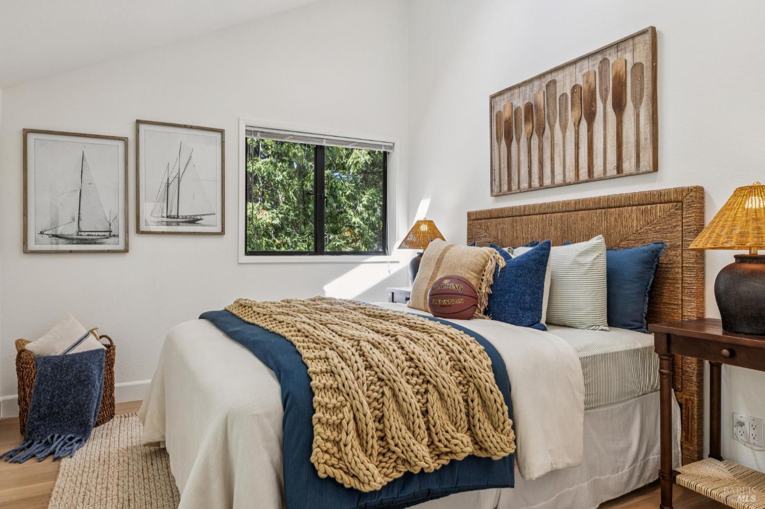 Detail Gallery Image 67 of 93 For 47 Main Dr, San Rafael,  CA 94901 - 4 Beds | 5 Baths