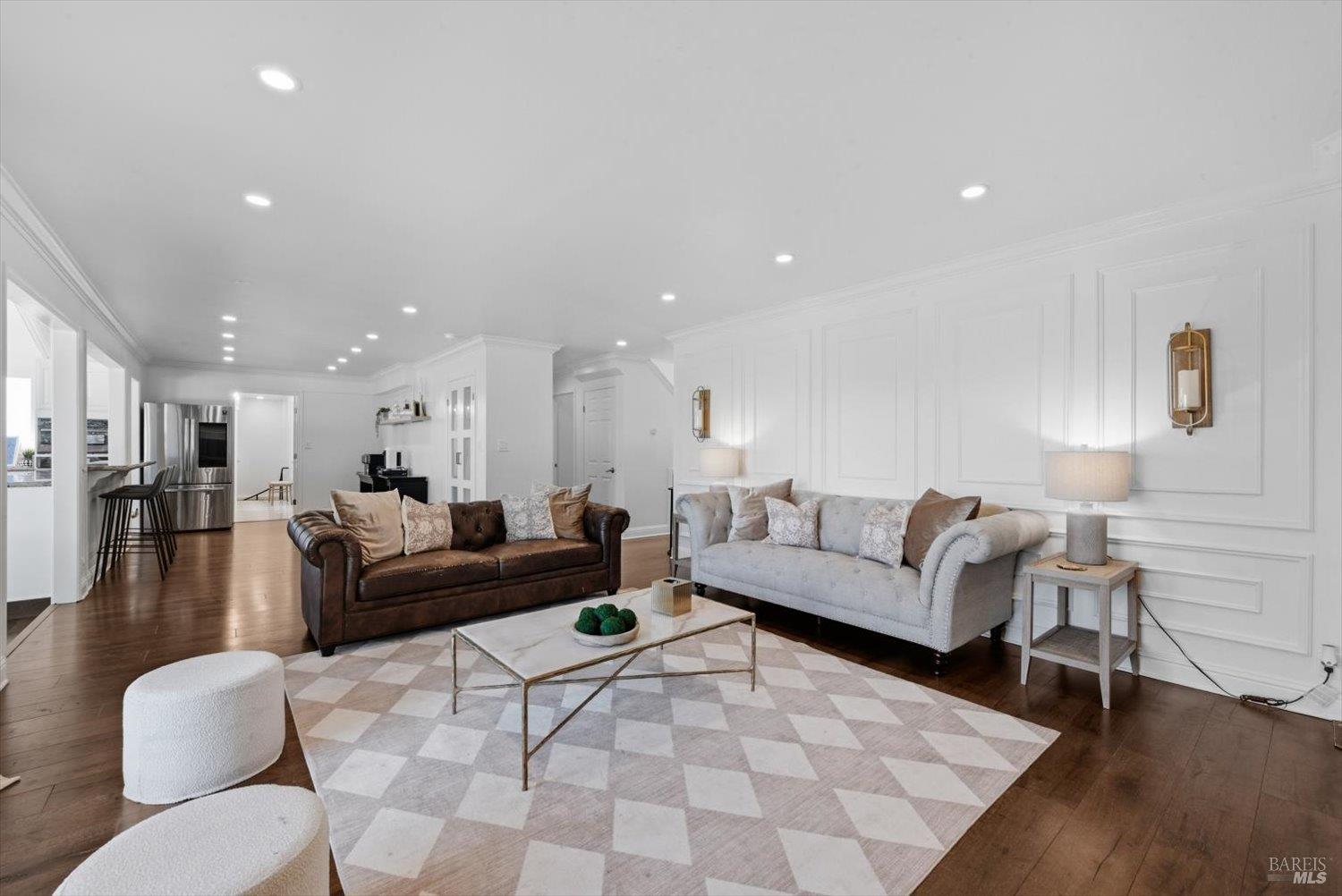 Detail Gallery Image 17 of 99 For 160 Wykoff Dr, Vacaville,  CA 95688 - 6 Beds | 4 Baths