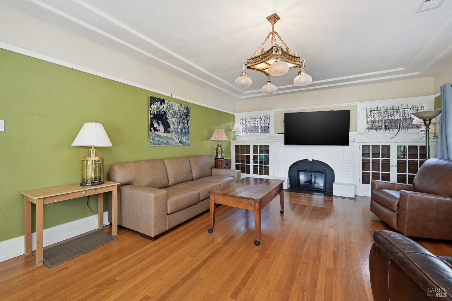 Detail Gallery Image 6 of 38 For 2001 Rogers Way, Santa Rosa,  CA 95404 - 3 Beds | 1/1 Baths