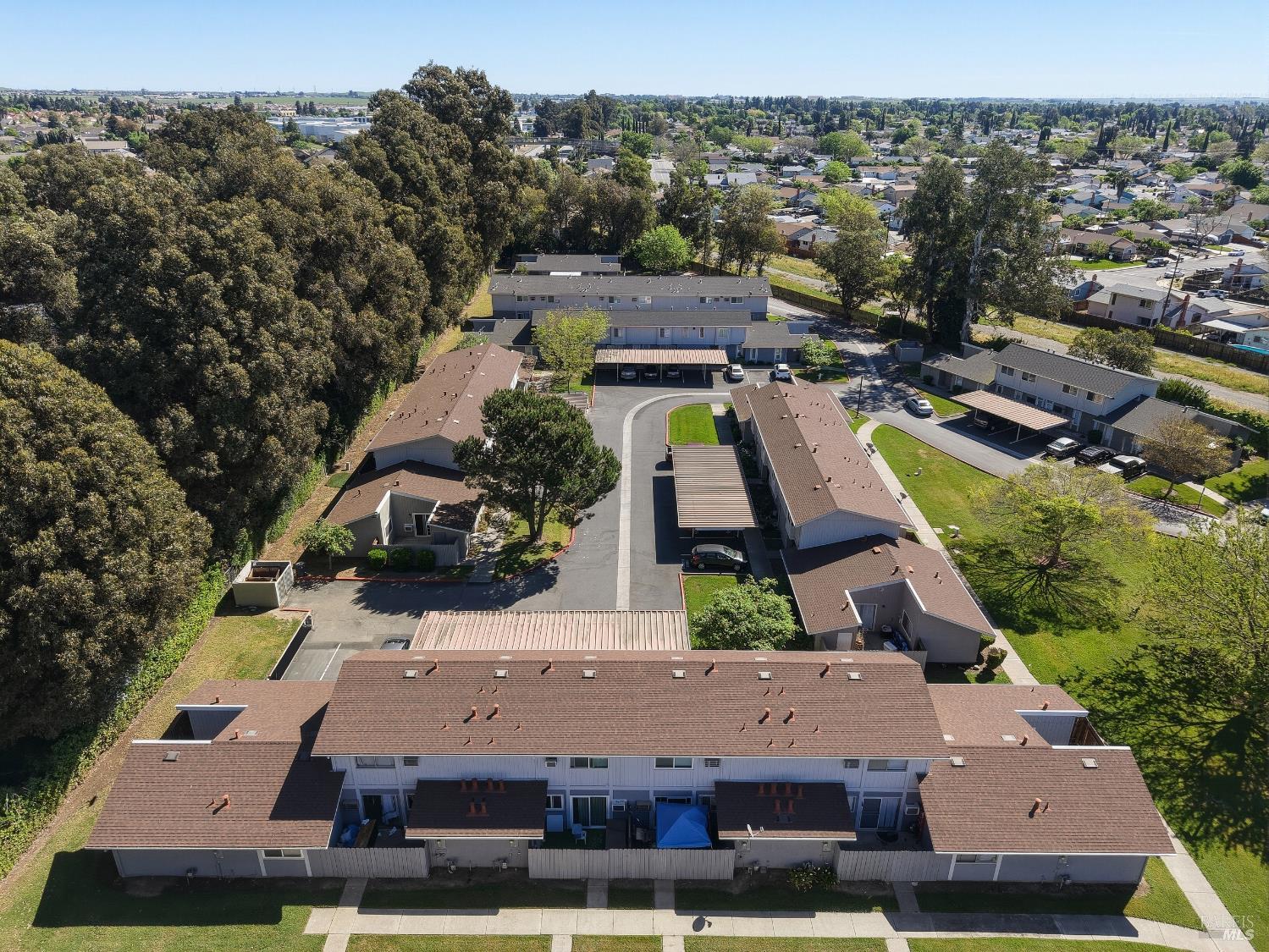 Detail Gallery Image 31 of 34 For 222 Del Luz Ct, Fairfield,  CA 94533 - 2 Beds | 1/1 Baths