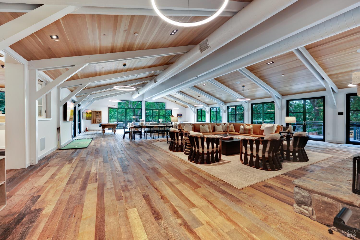 Detail Gallery Image 9 of 41 For 1129 Dealy Ln, Napa,  CA 94559 - – Beds | – Baths