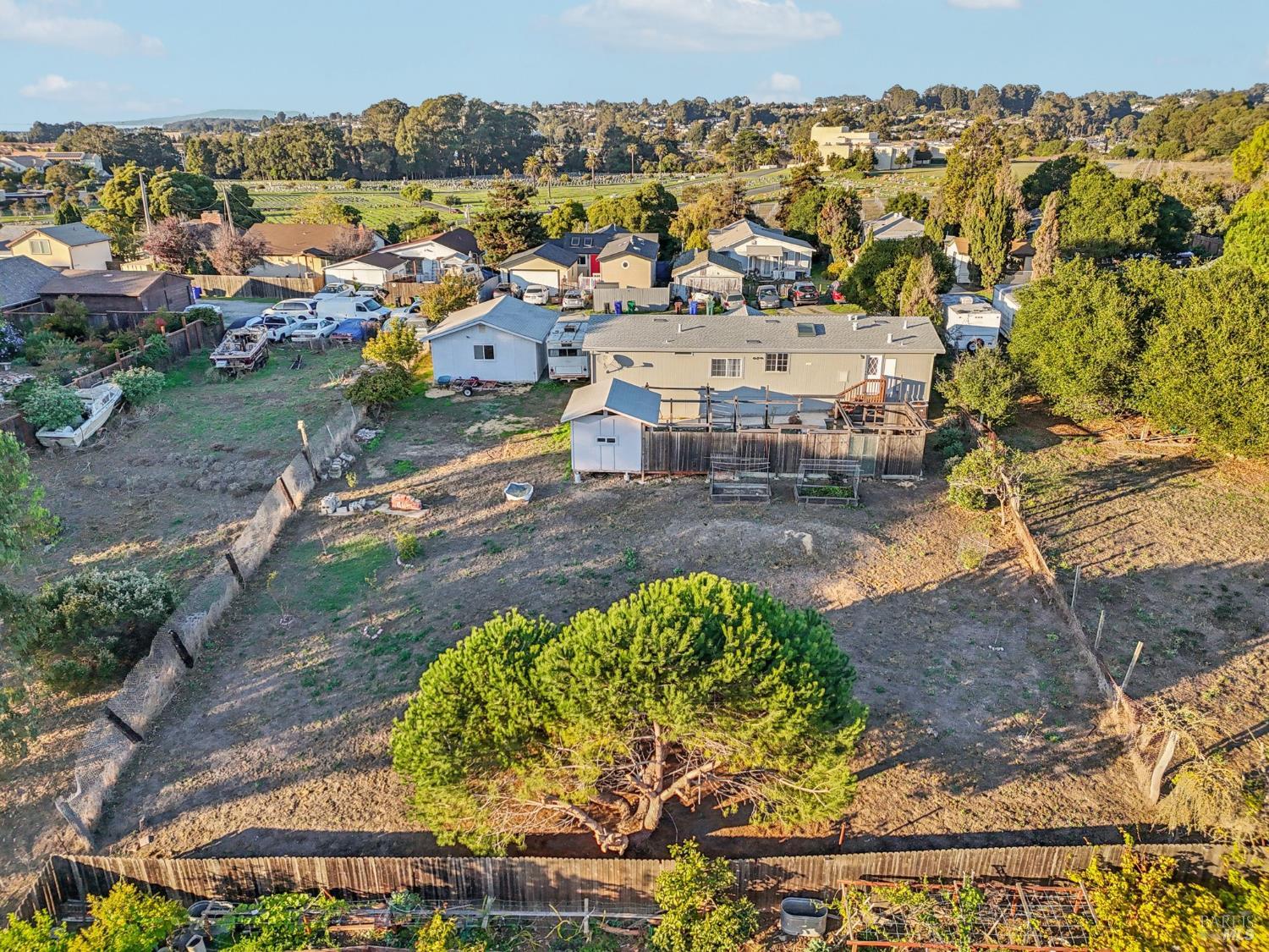 Detail Gallery Image 39 of 47 For 2704 Ridge Rd, San Pablo,  CA 94806 - 3 Beds | 2 Baths