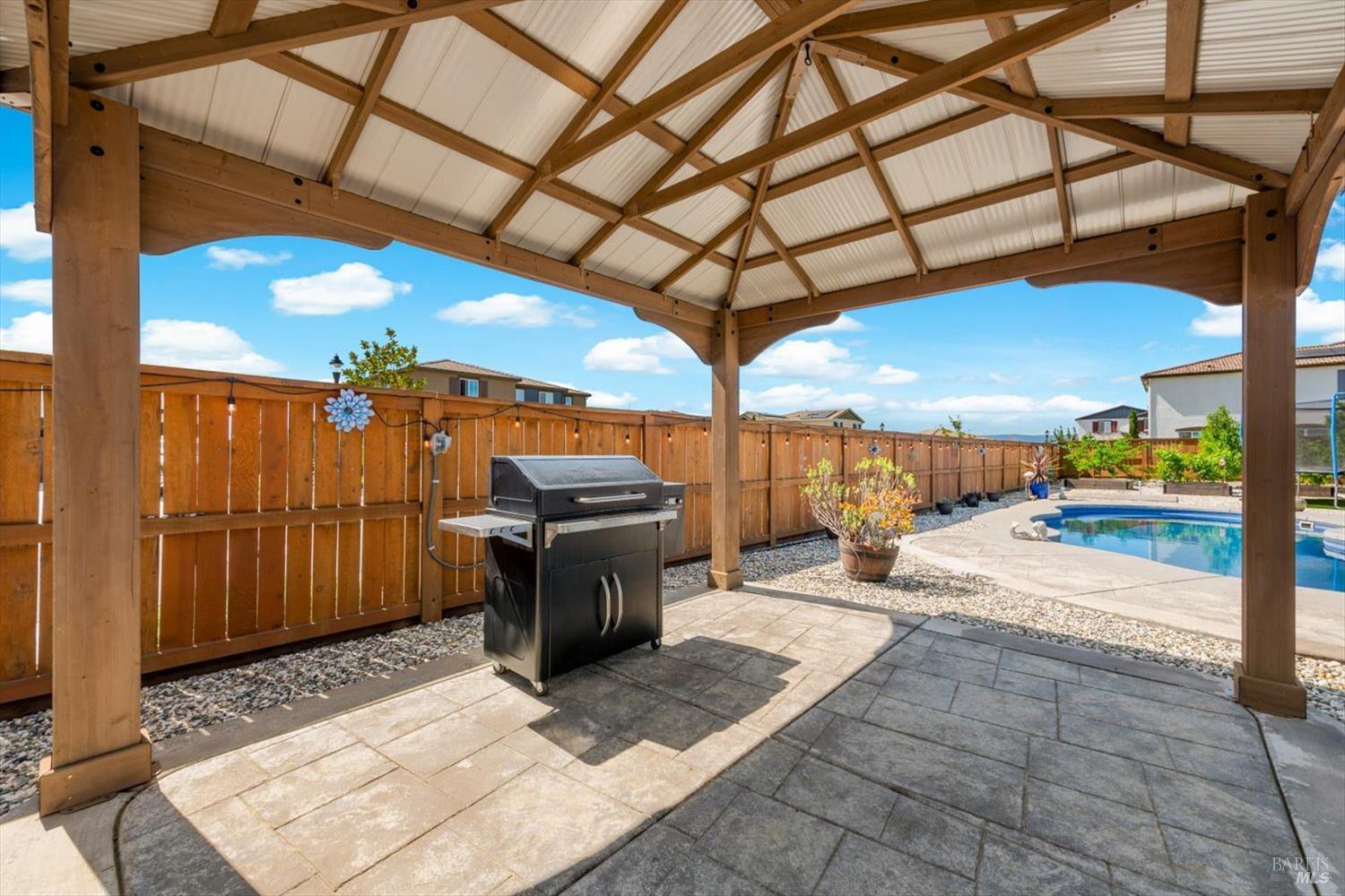 Detail Gallery Image 52 of 81 For 1685 Blossom Way, Dixon,  CA 95620 - 4 Beds | 3 Baths